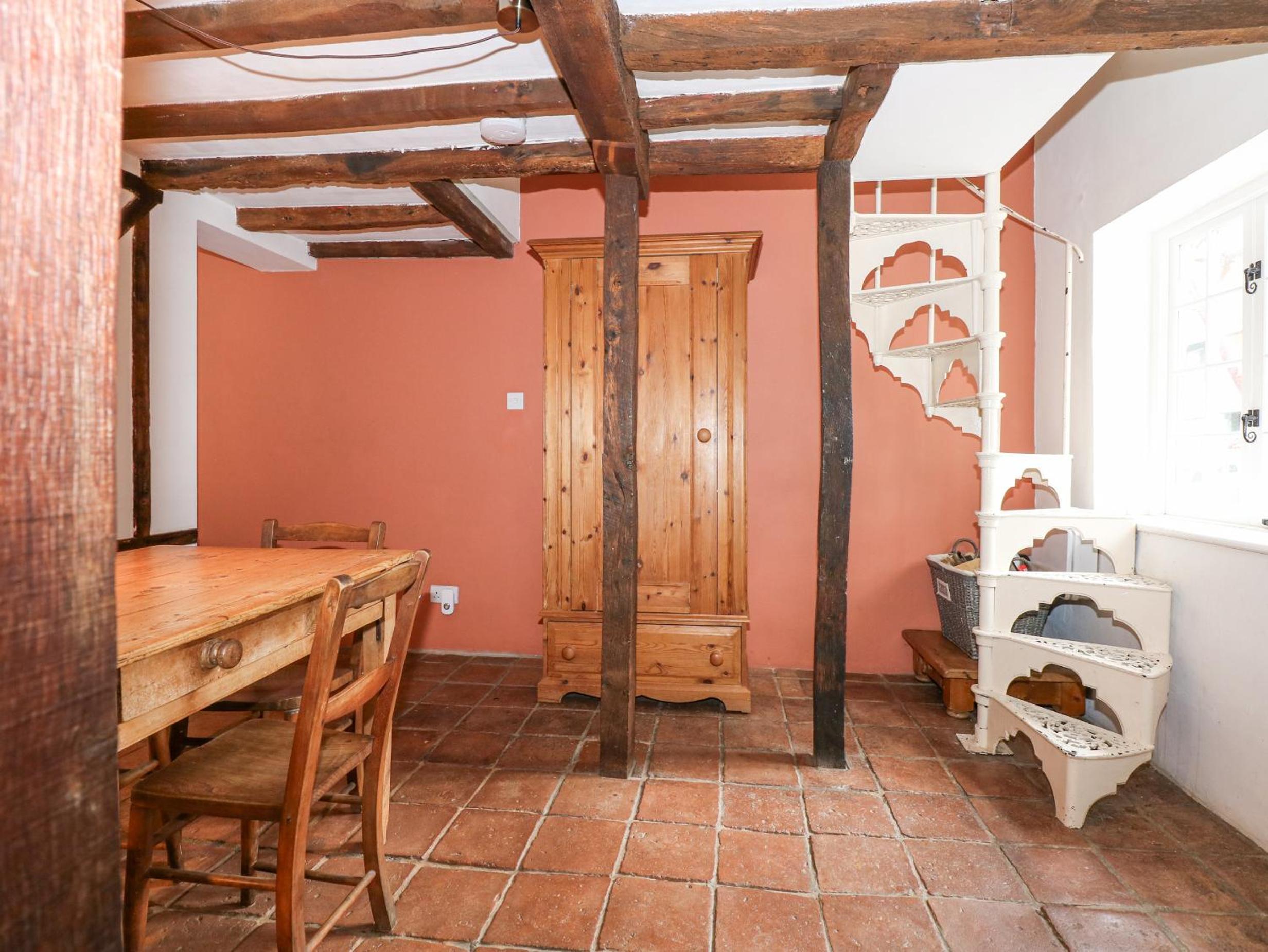 Photo 13