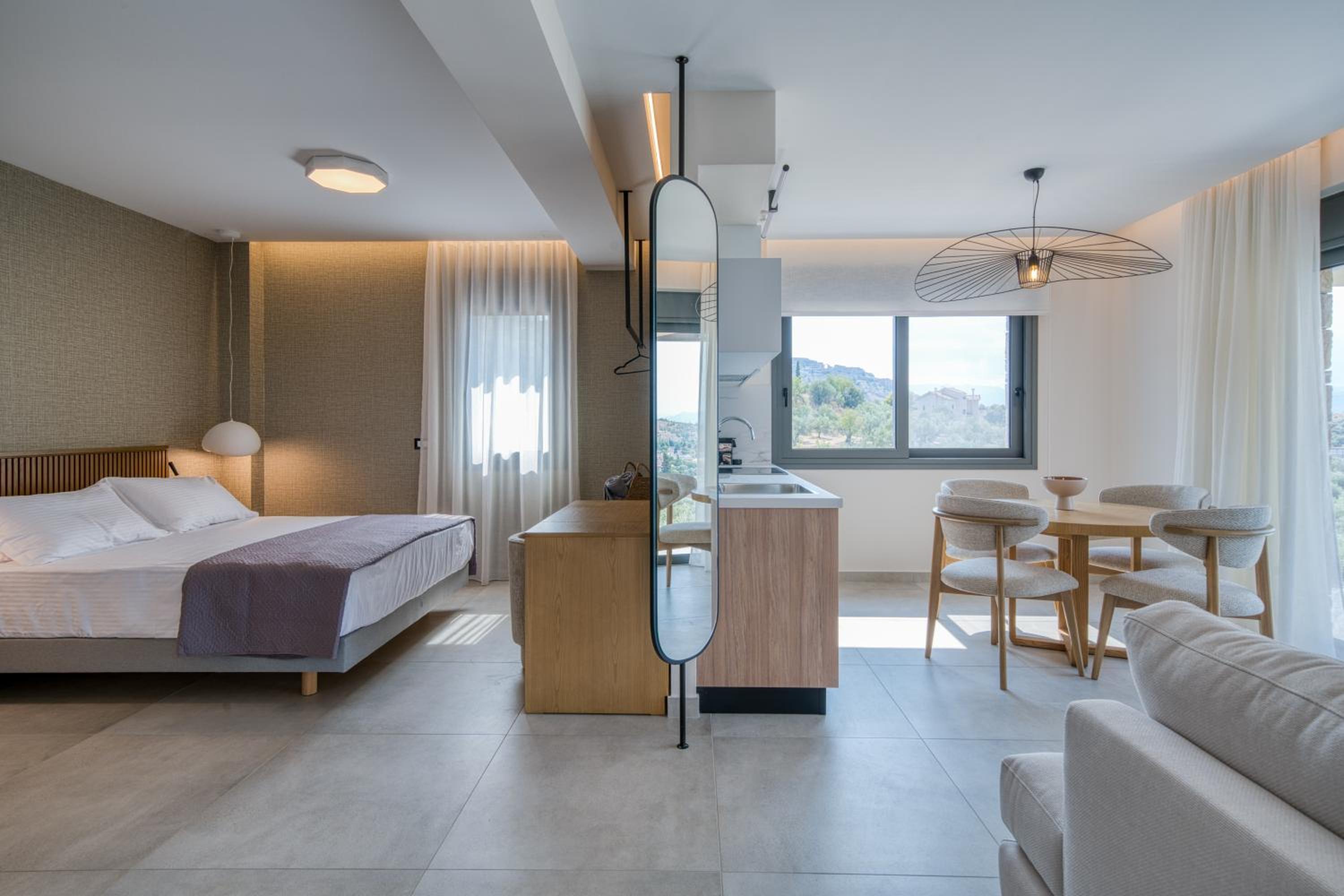 Doceo Refined Living