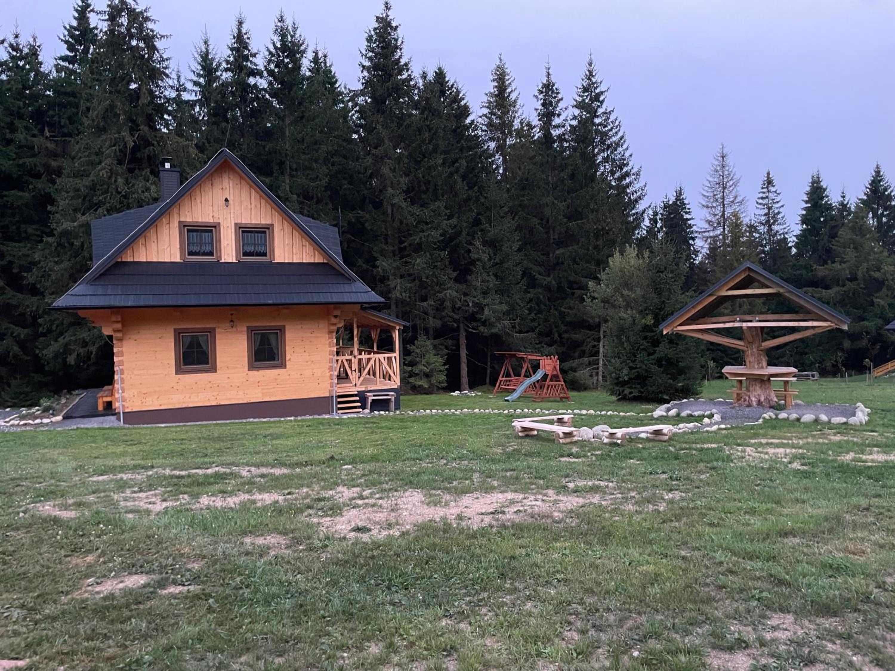 Dreveničky pod Bystrou-drevenička Bystrianka view 3