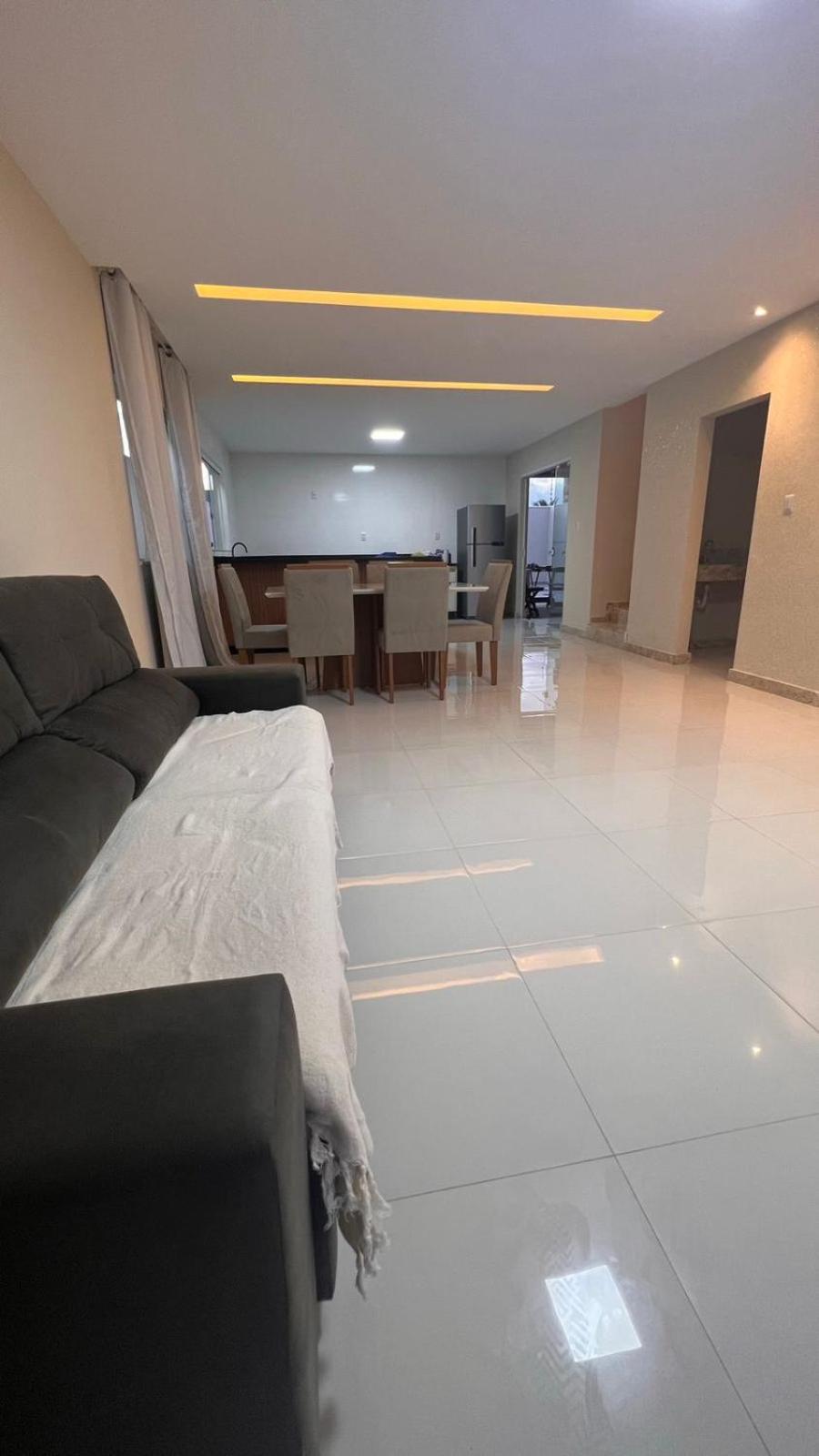 House Menezes