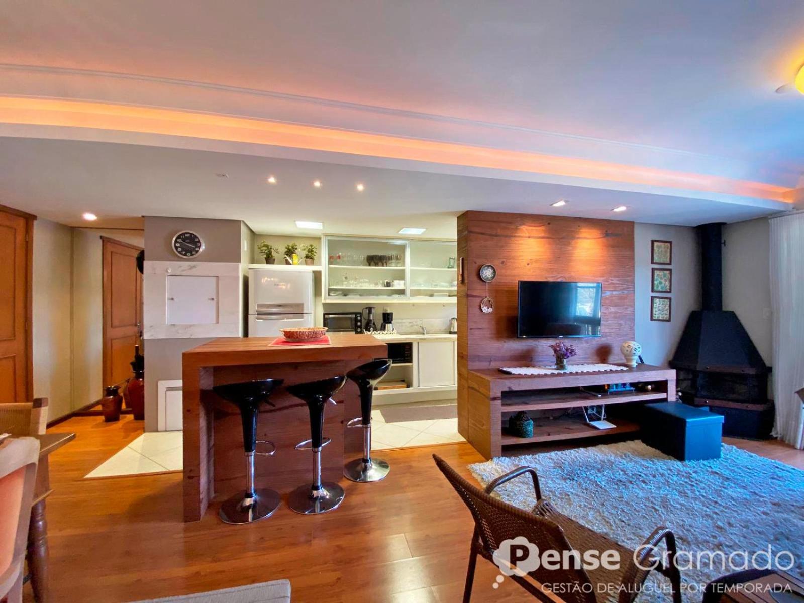 Apartamento a 300m da Rua Coberta de Gramado
