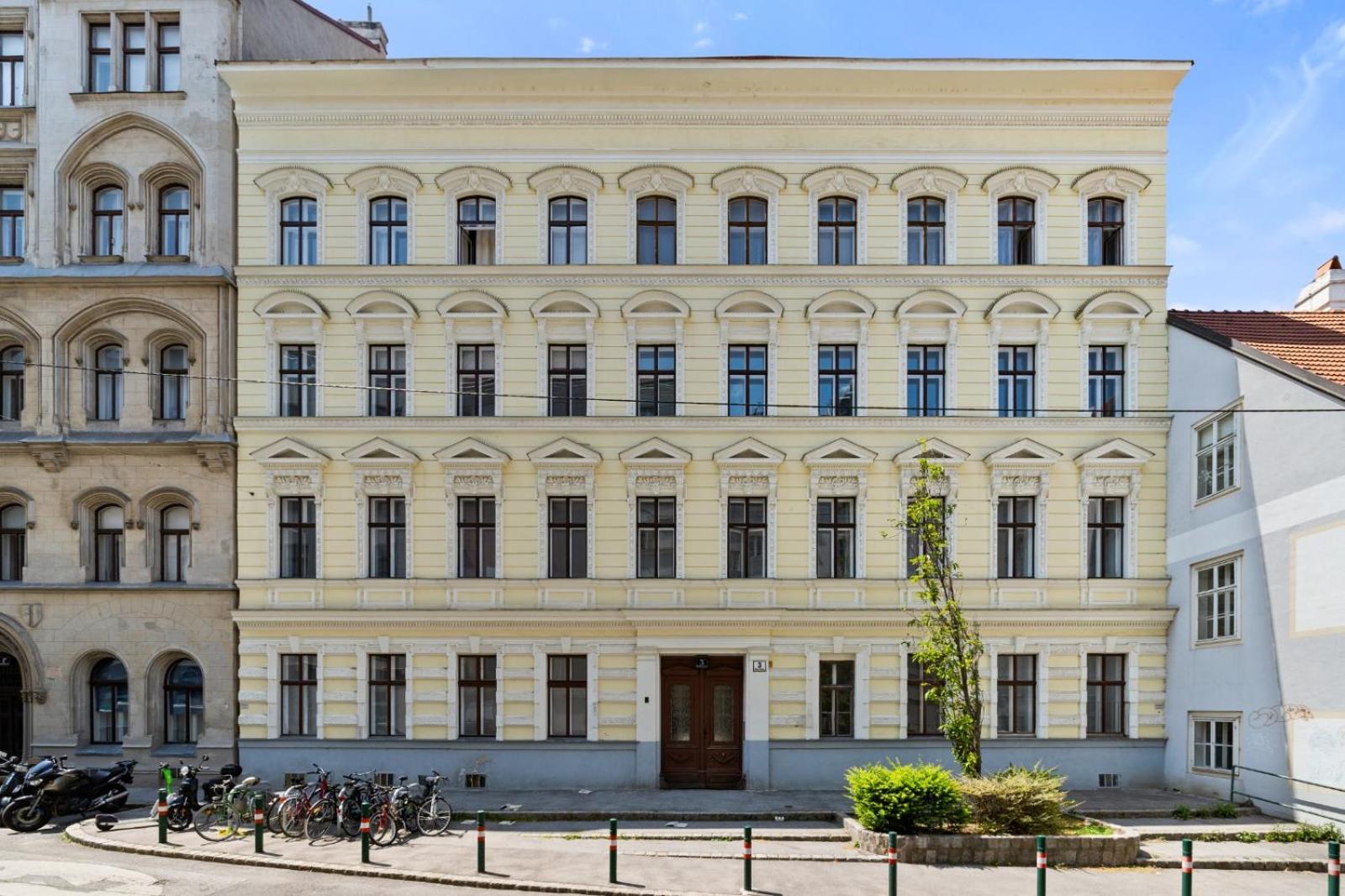 Apartment Danube Chanel