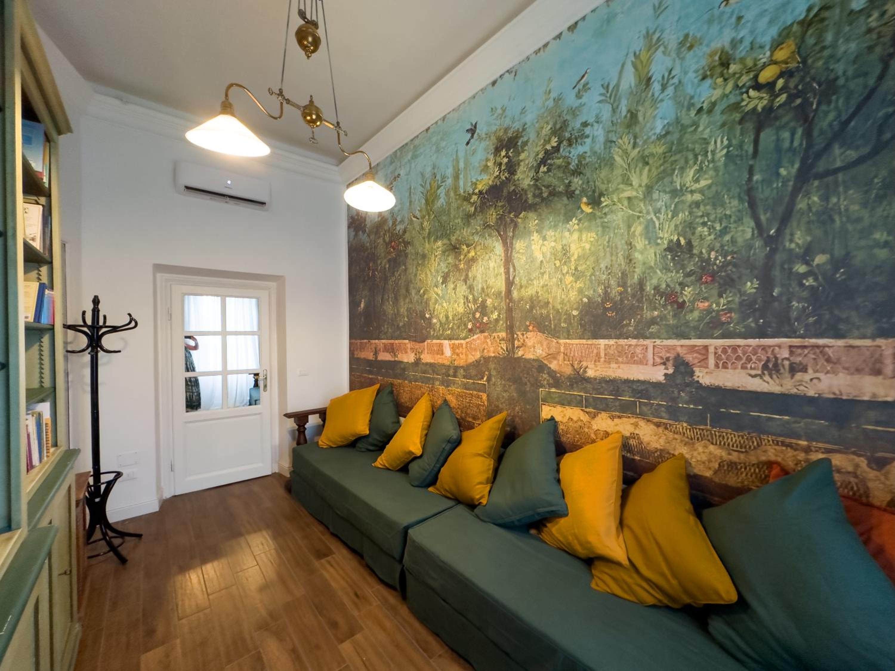 lounge