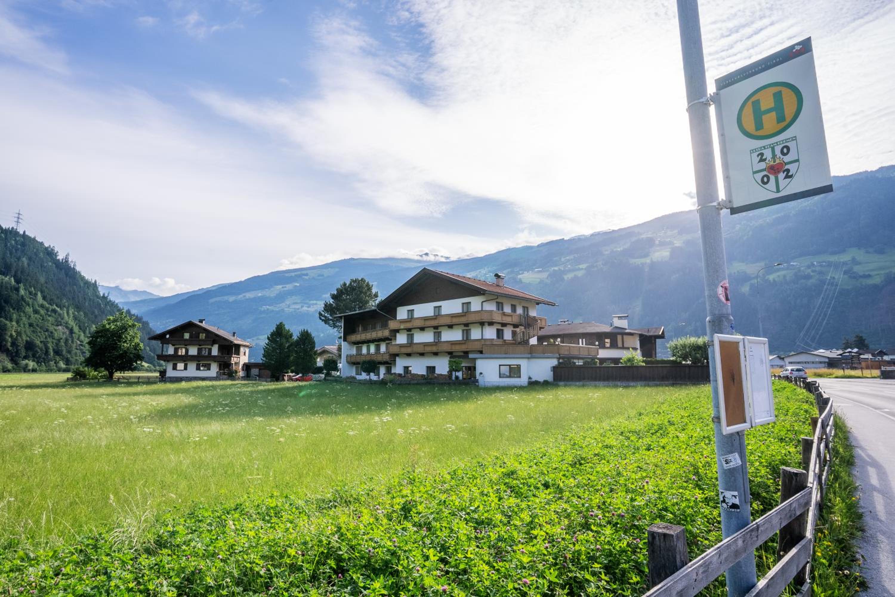 Zell Views Apartments