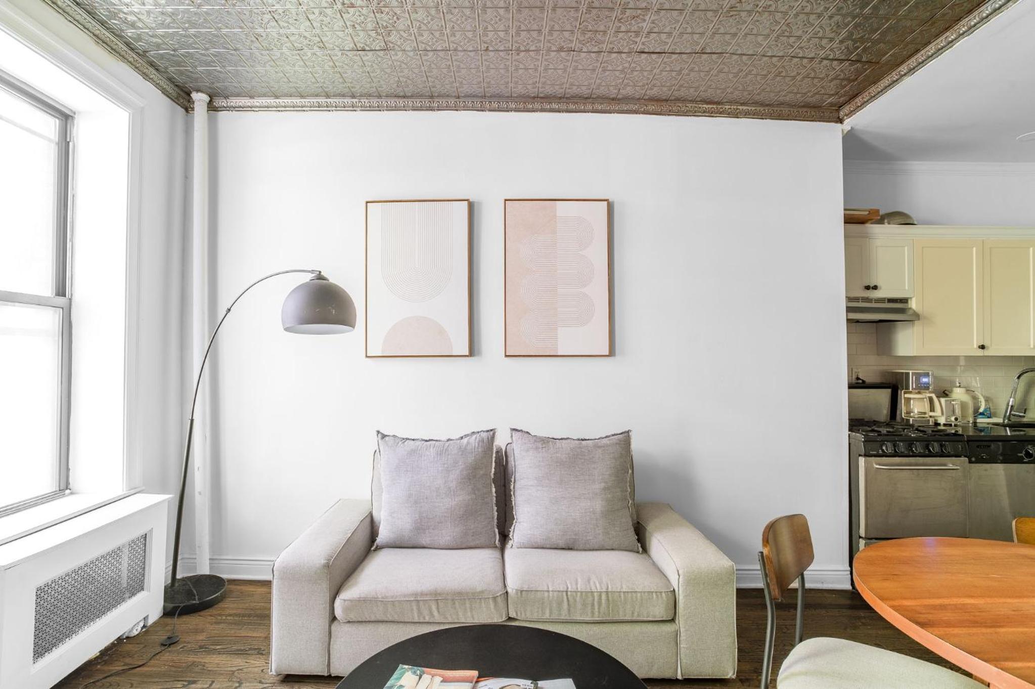 Sophisticated 2BD Apartment on Barrow Street, Greenwich Village