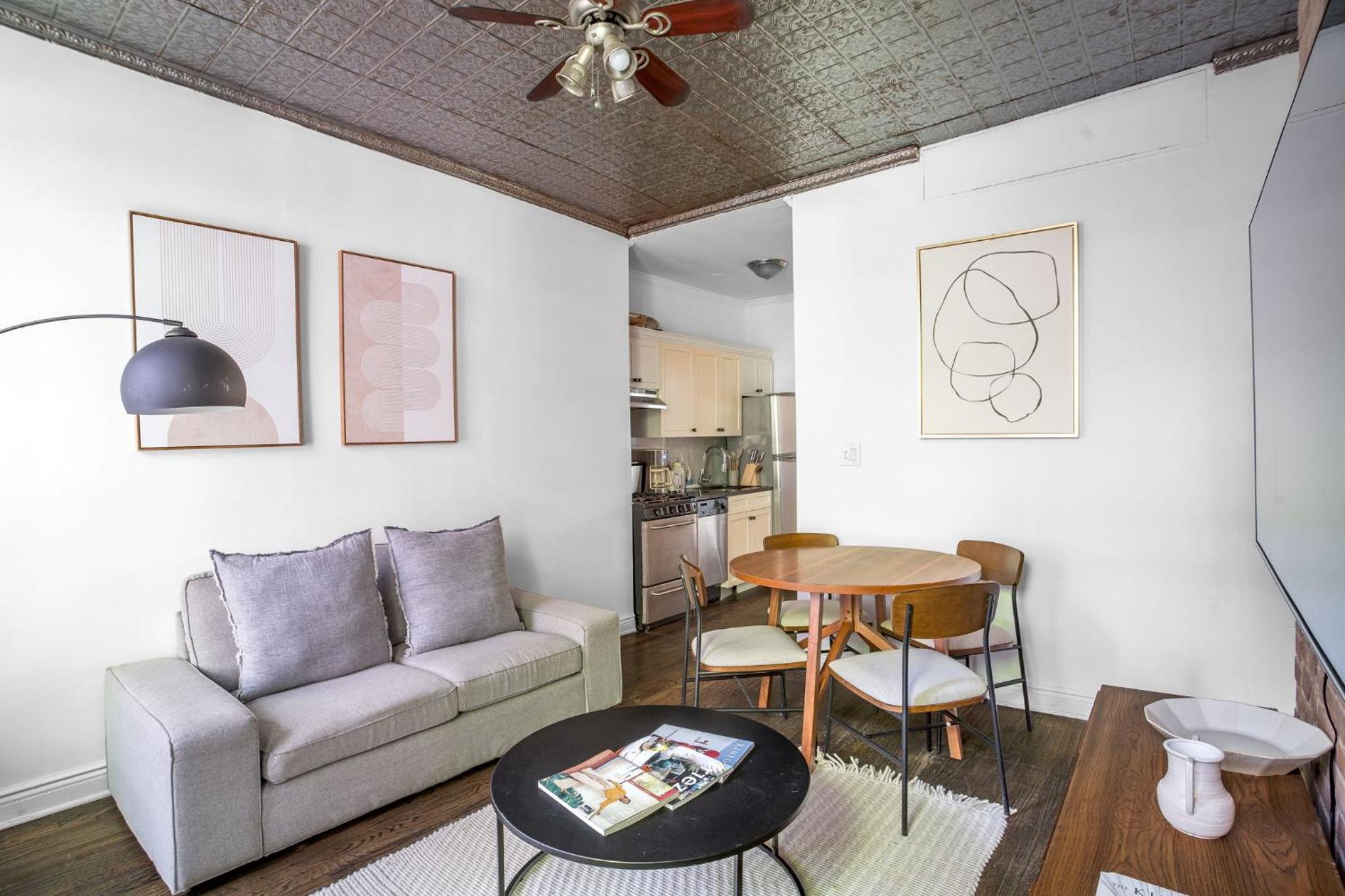 Sophisticated 2BD Apartment on Barrow Street, Greenwich Village