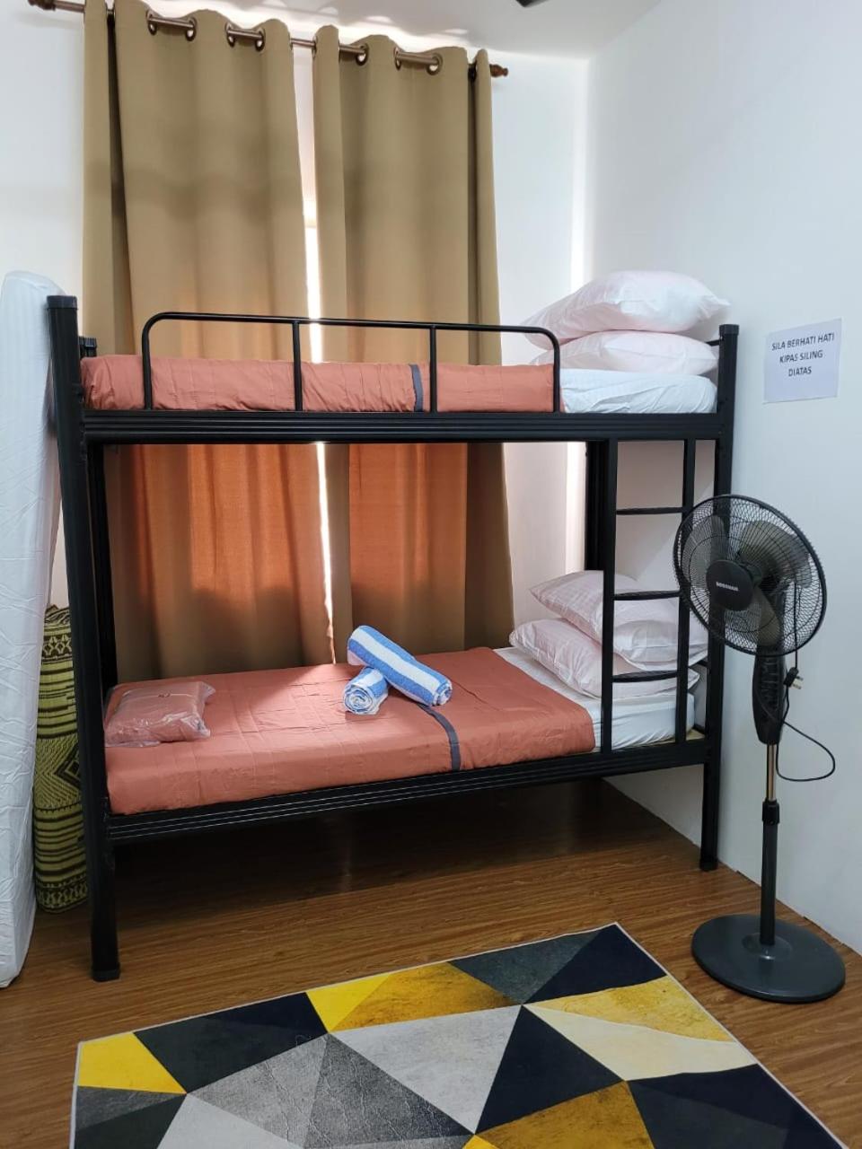 Photo 18