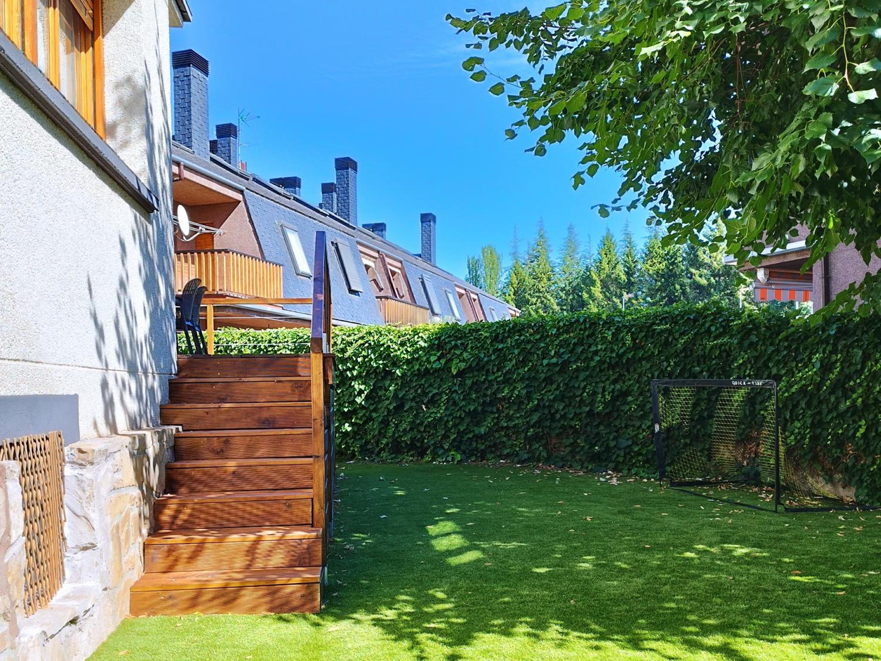 Villa San Lure Jaca