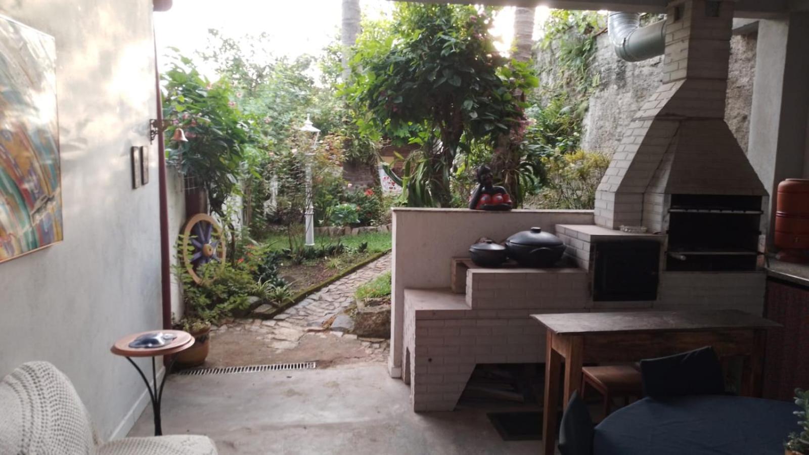 Muito espaço e natureza no meio da cidade