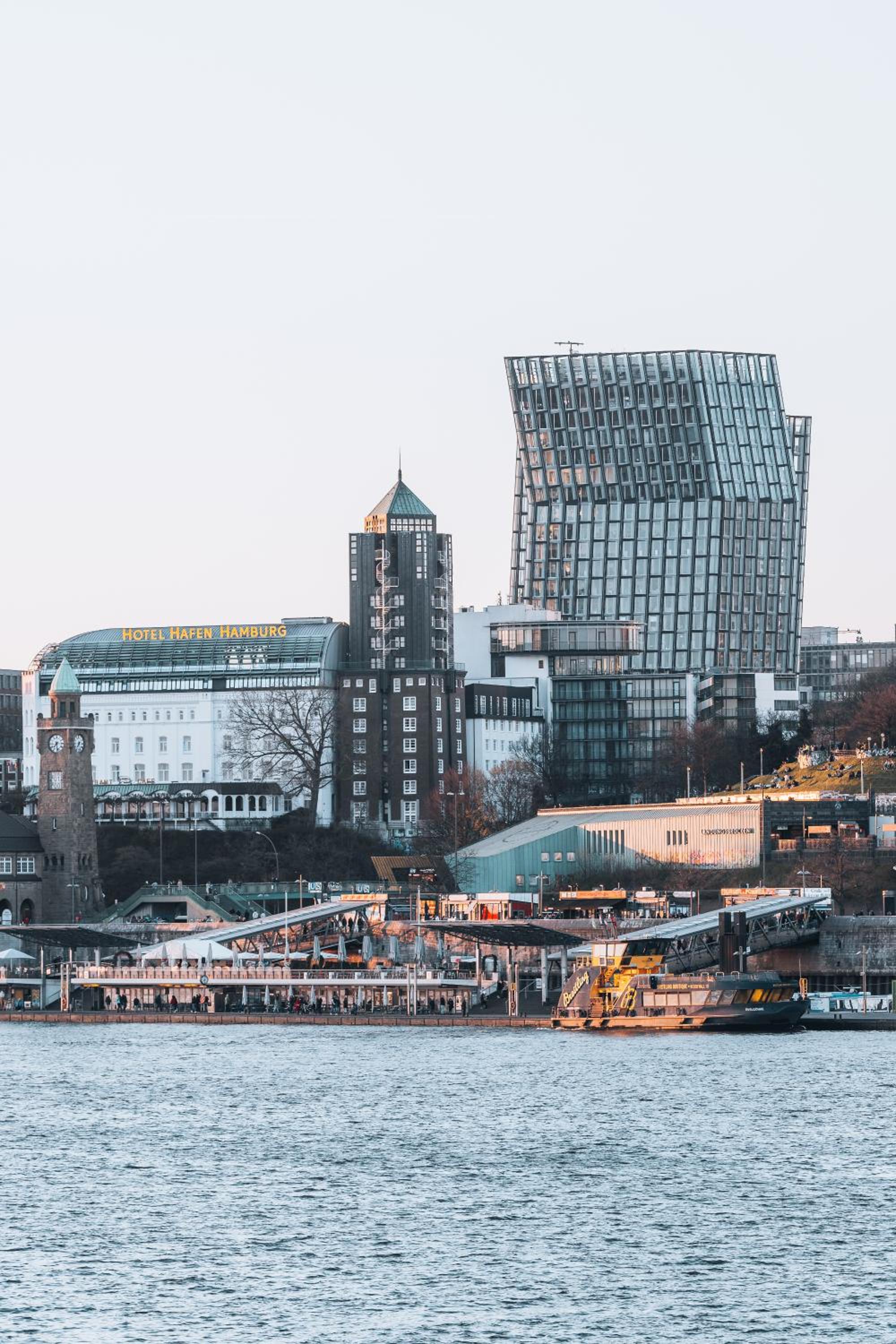 Modern, ruhig, gemütlich: 2 Zimmer Wohnung in bester Lage nahe Alster + Stadtpark