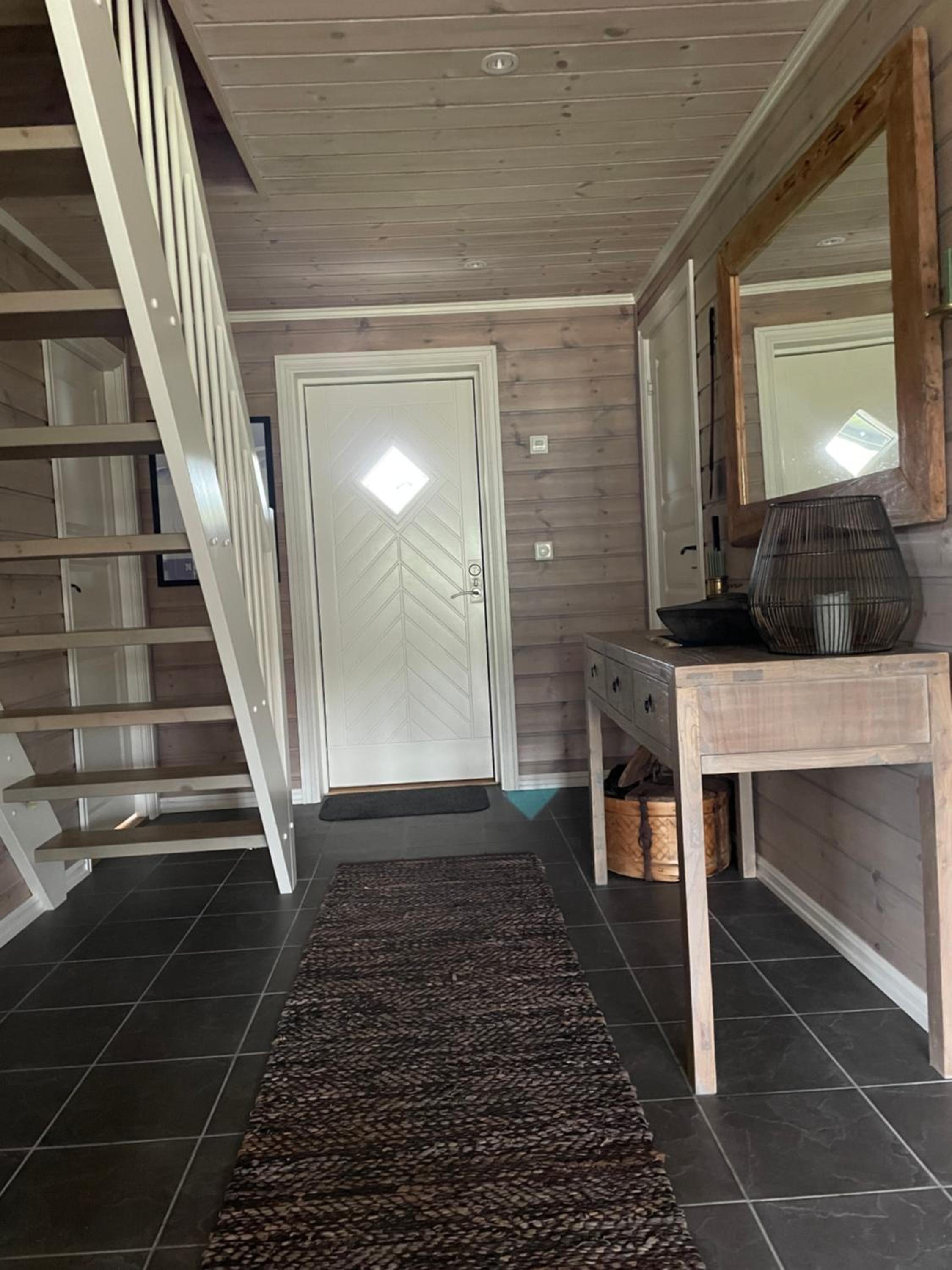 Cozy mountain cottage for family at Høgevarde view 5