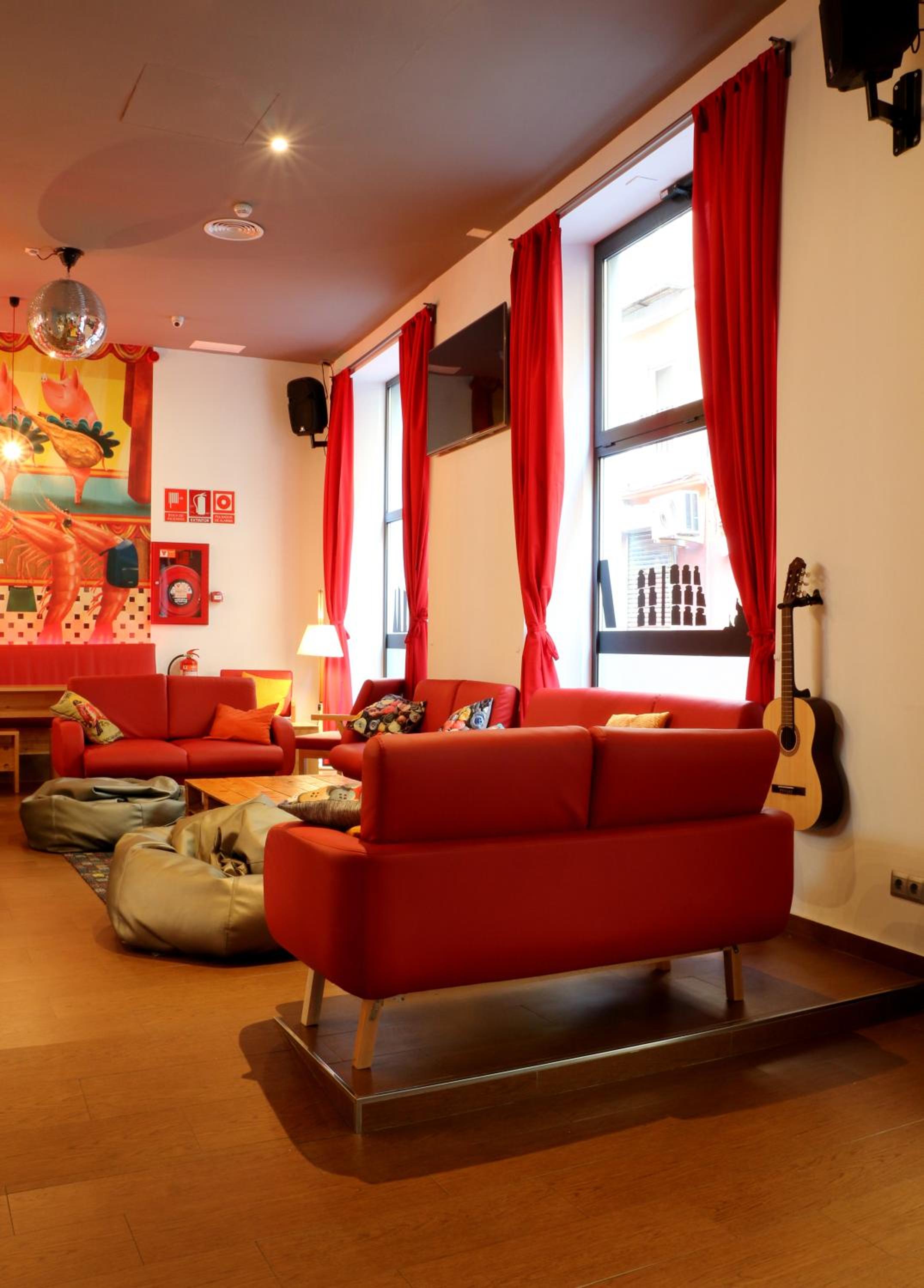 lounge