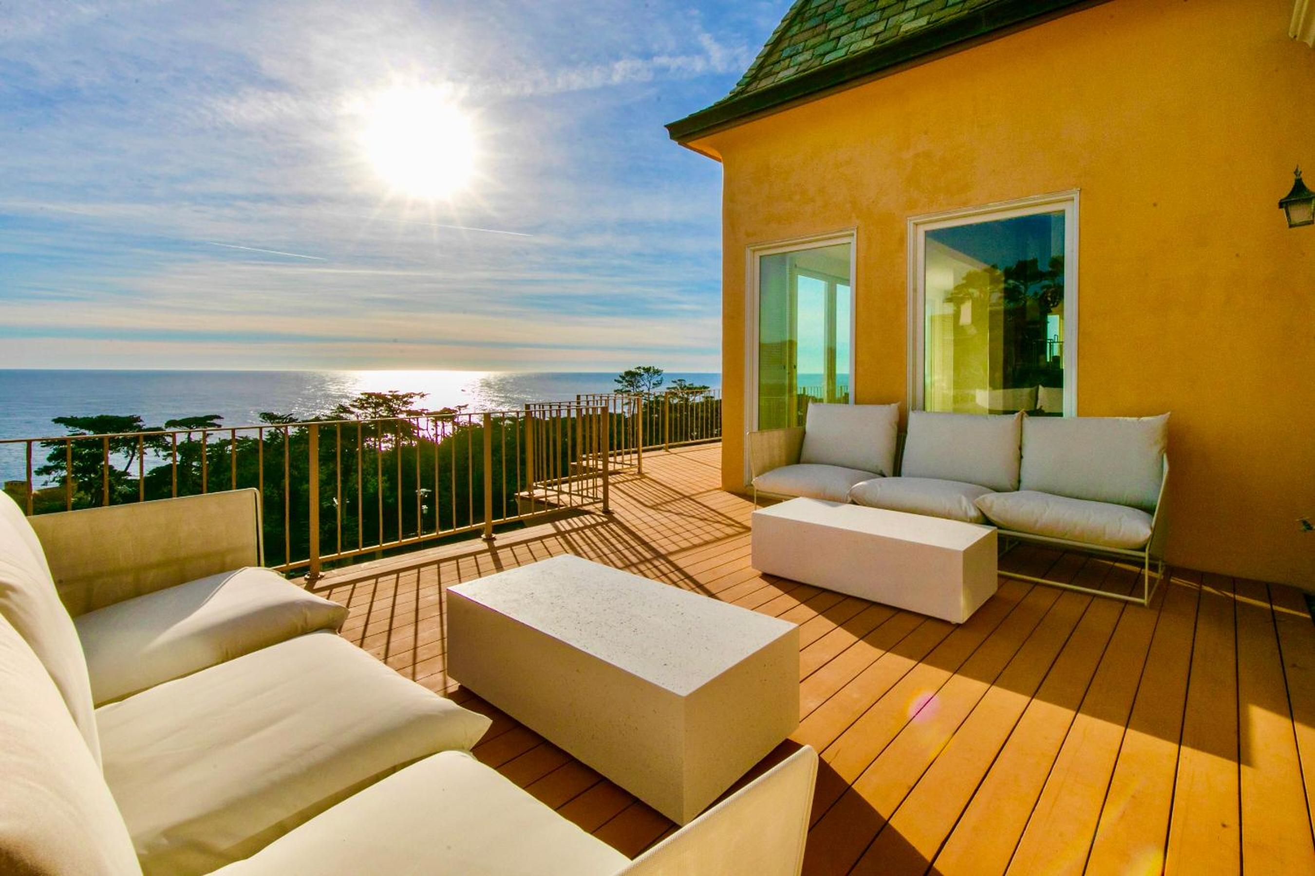 Luxe1 panoramic Pebble Estate view 5