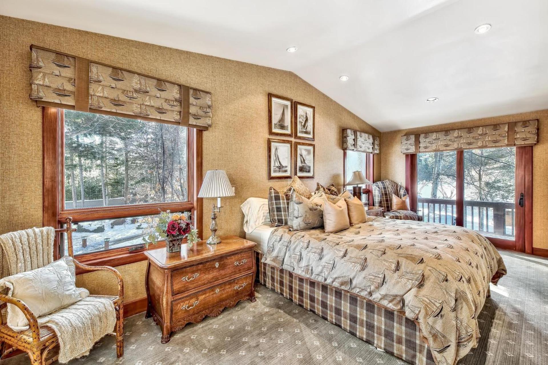 Lake Tahoe Vacations - Lakefront legacy luxury South Lake Tahoe Estate - Property Image 25