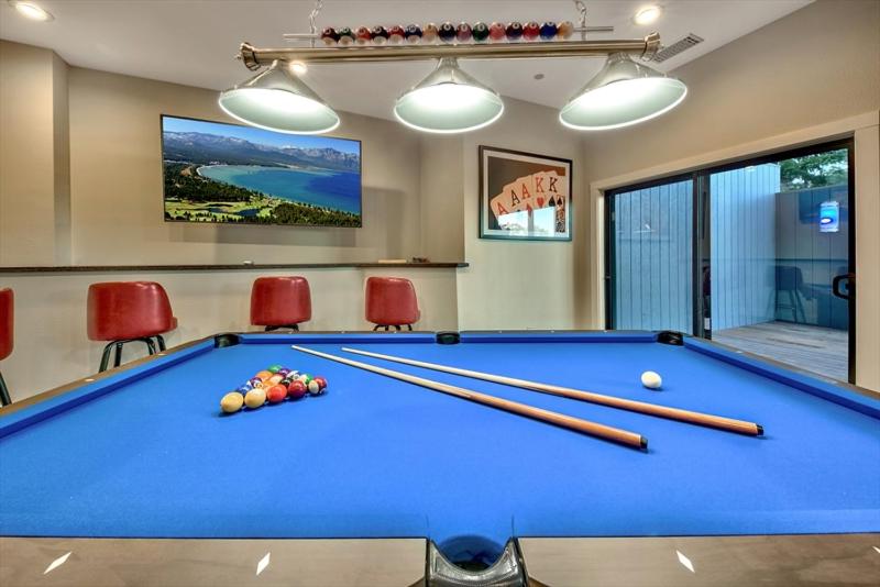 Stateline Vacations - Luxe11 blue diamond VIP mega lodge lake tahoe - Property Image 34