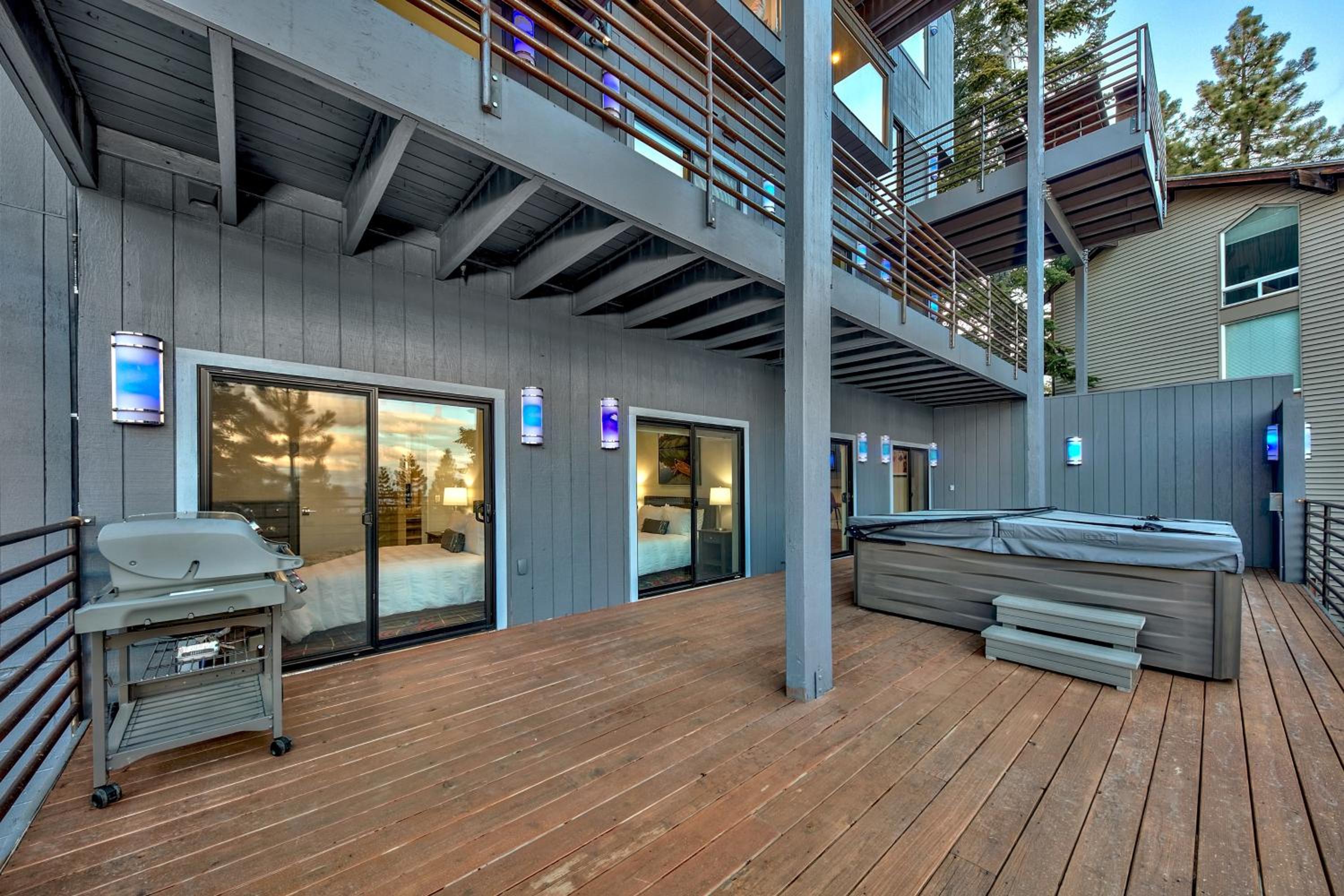 Luxe 15 Blue Diamond vip Lake Tahoe hot tub pool game room view 2