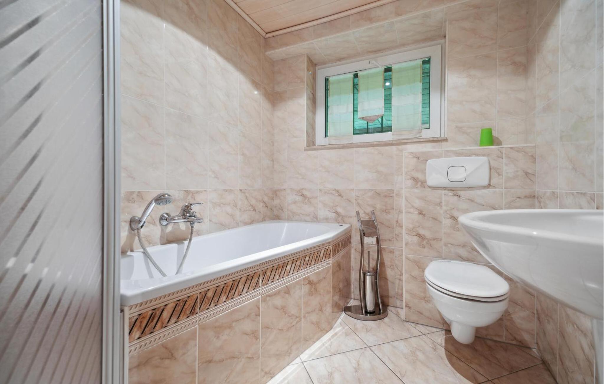 Beautiful Home In Bad Brambach With Sauna - Property Image 6