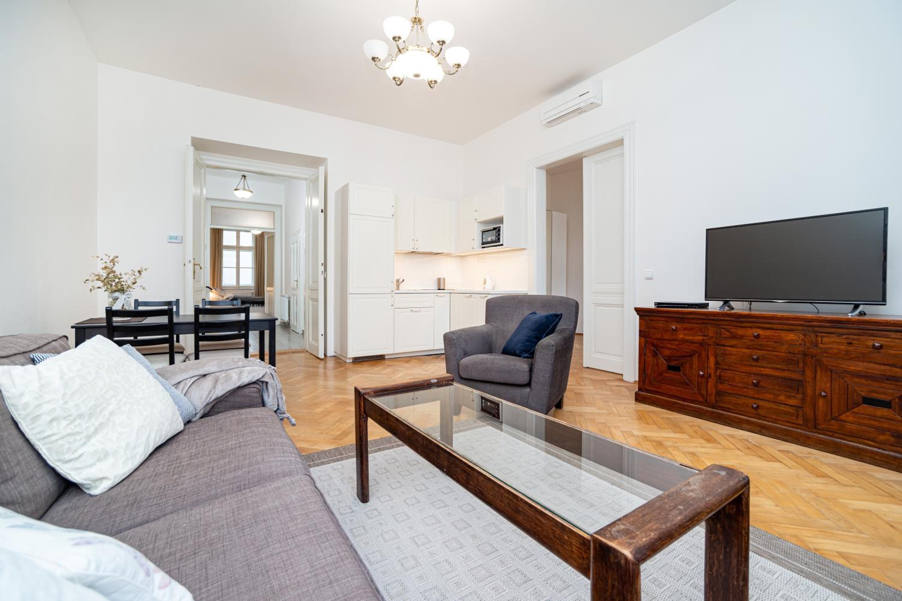 Quiet apartment in the Old Town