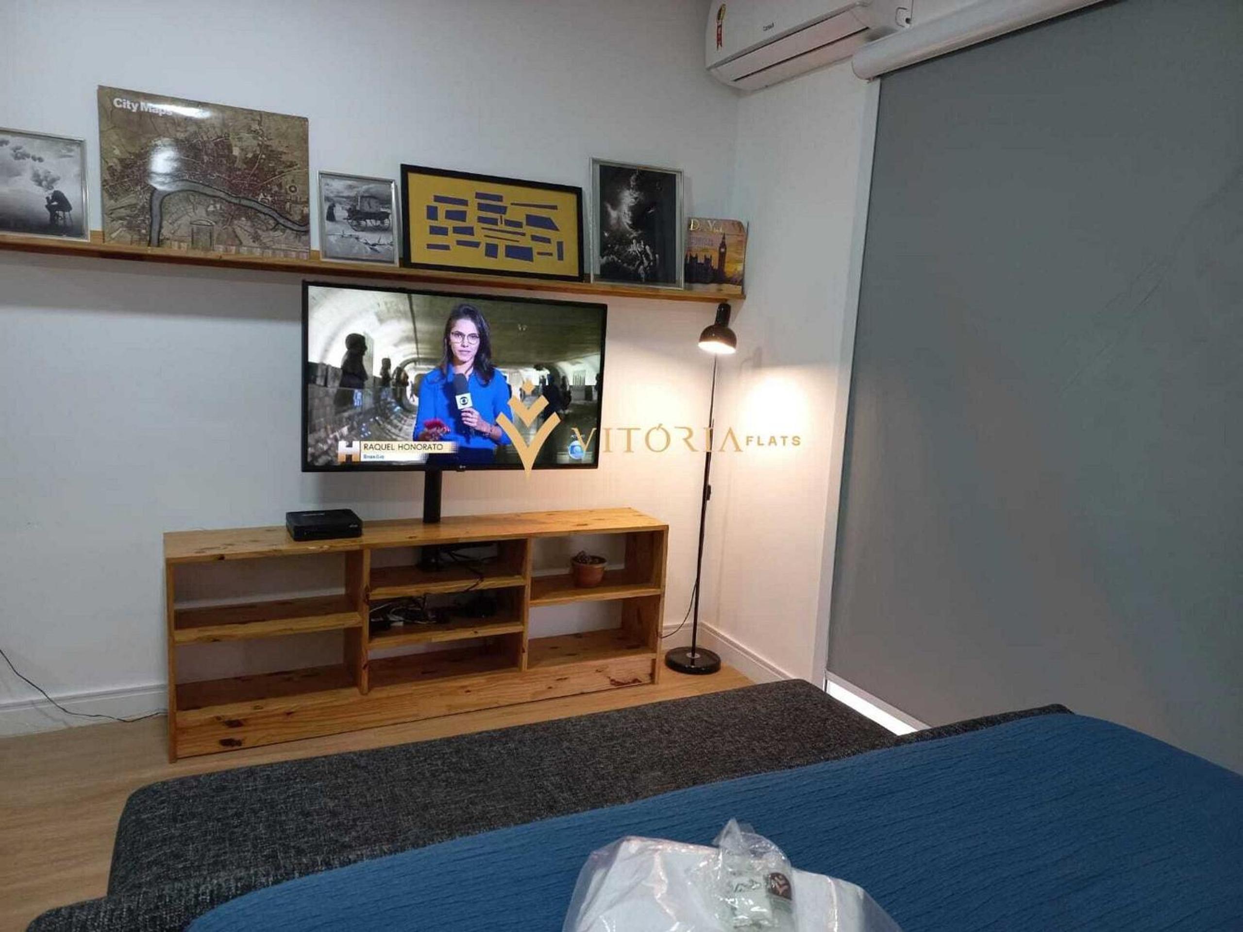 DOWNTOWN BUDGET REFUGE