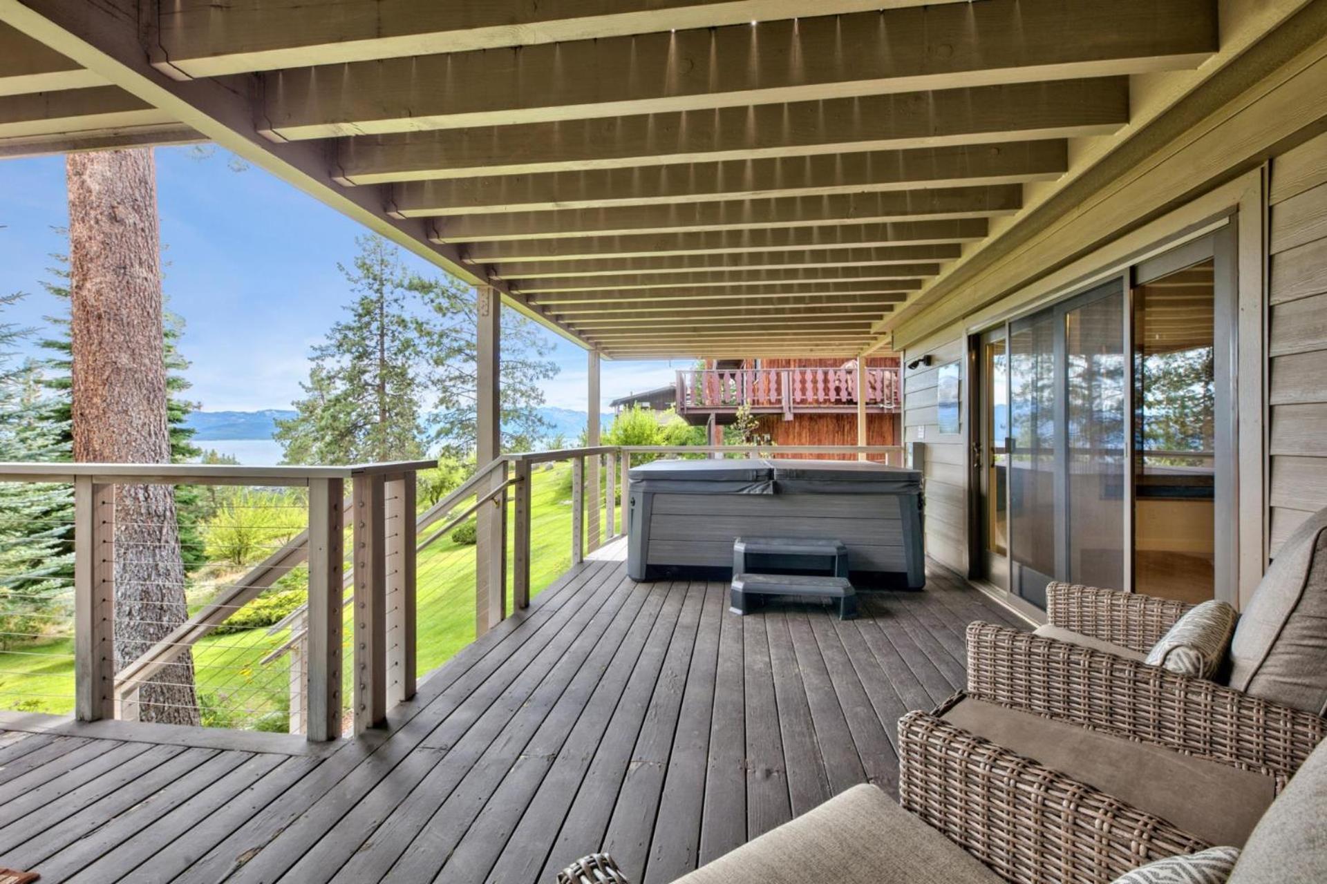 Luxury Mountain retreat with Hot tub view 4