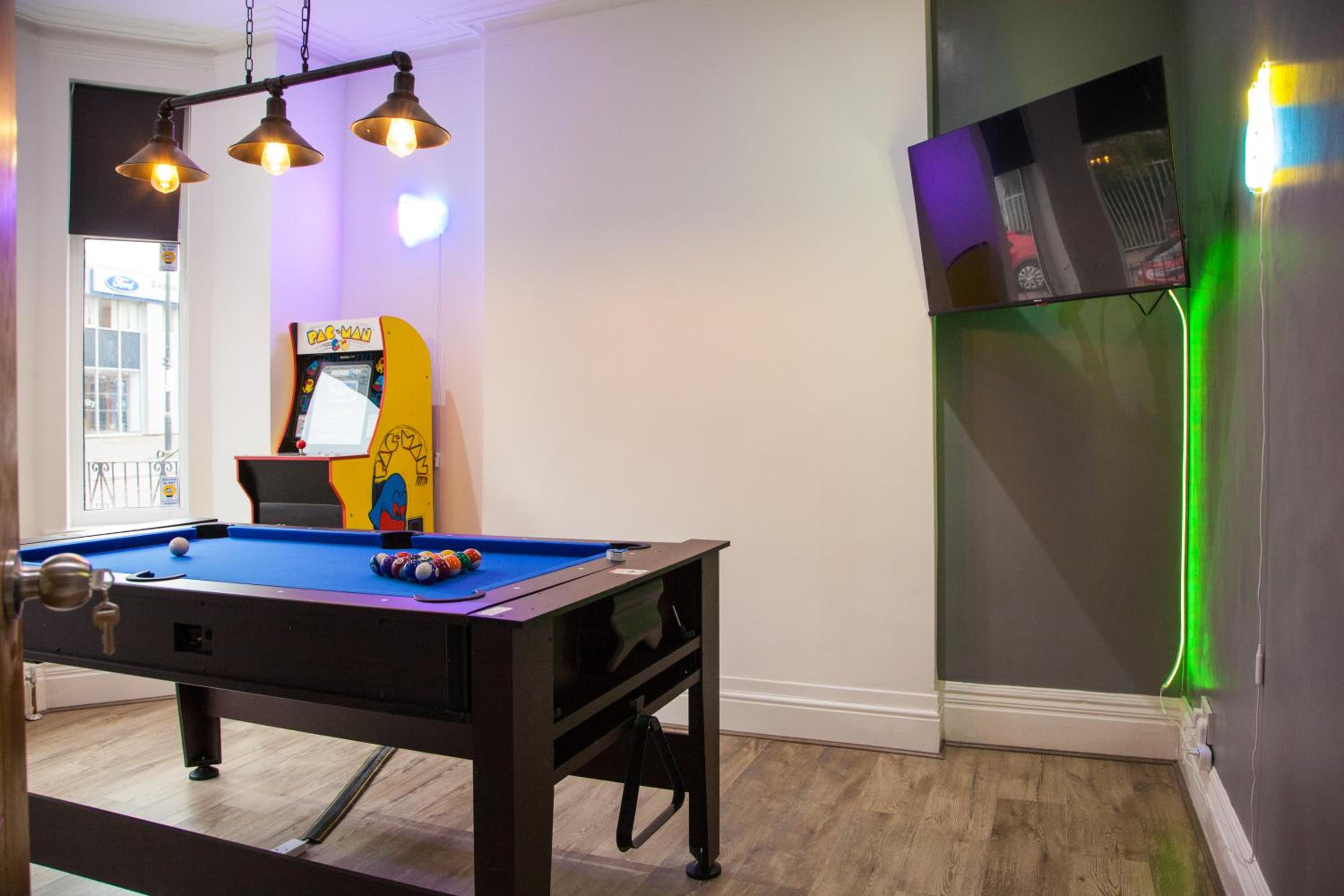 activities & amenities