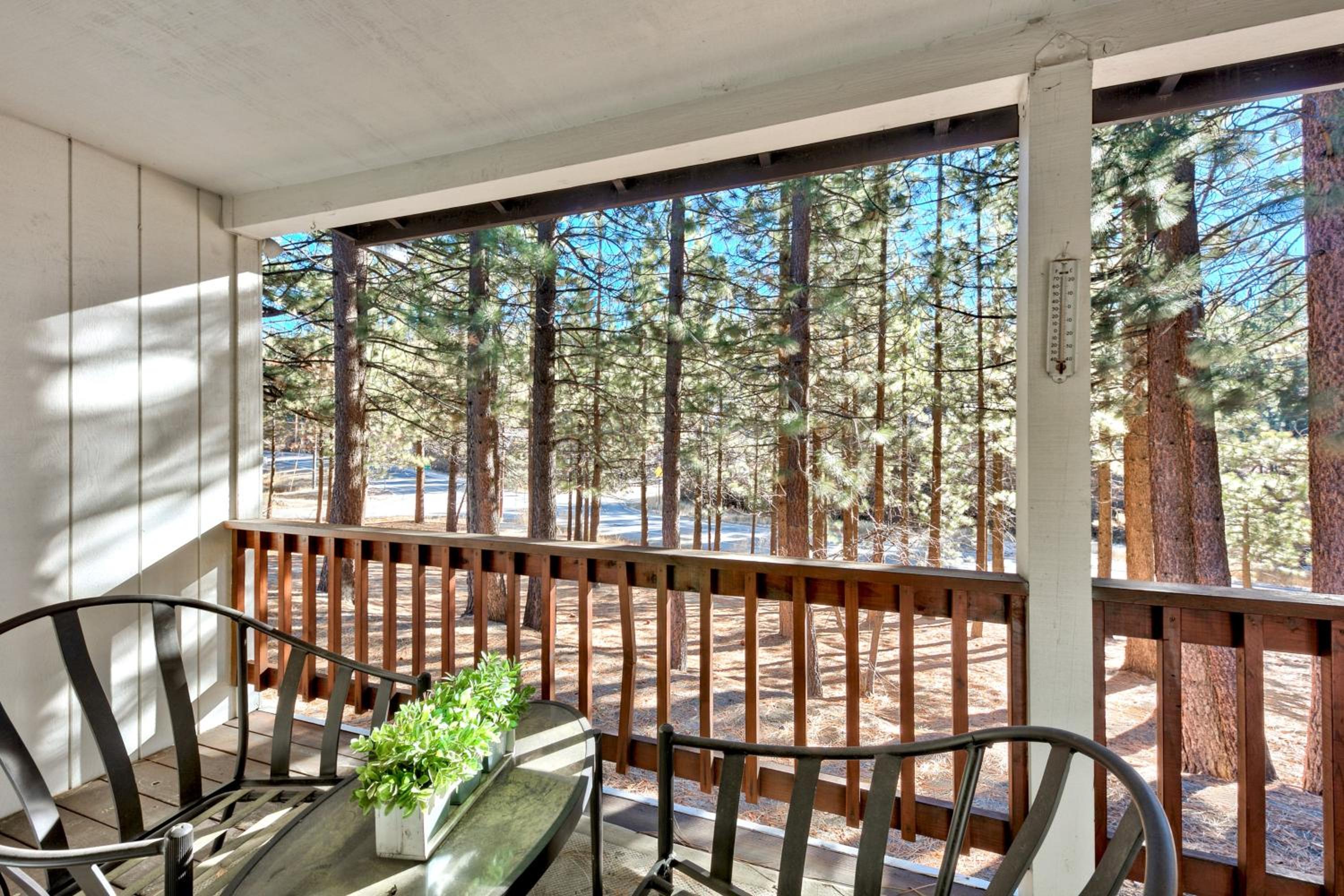 lx21 Beautiful Tahoe family Home view 5