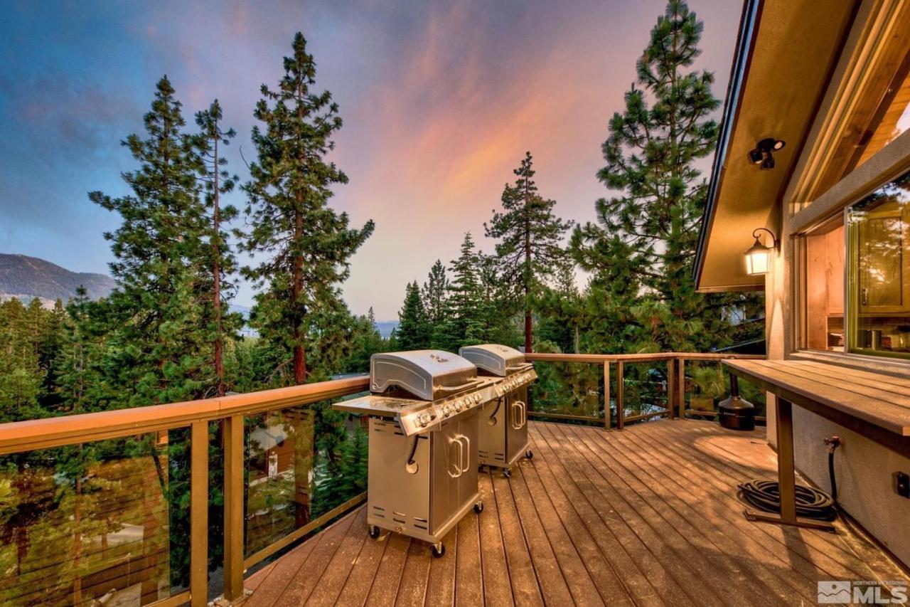 LX33 Lake Tahoe Villa with Gameroom Hot tub Sauna - Property Image 34