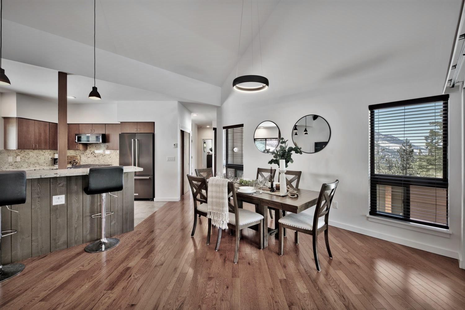 Stateline Vacations - Lx40 Tahoe Mountain view new build - Property Image 22