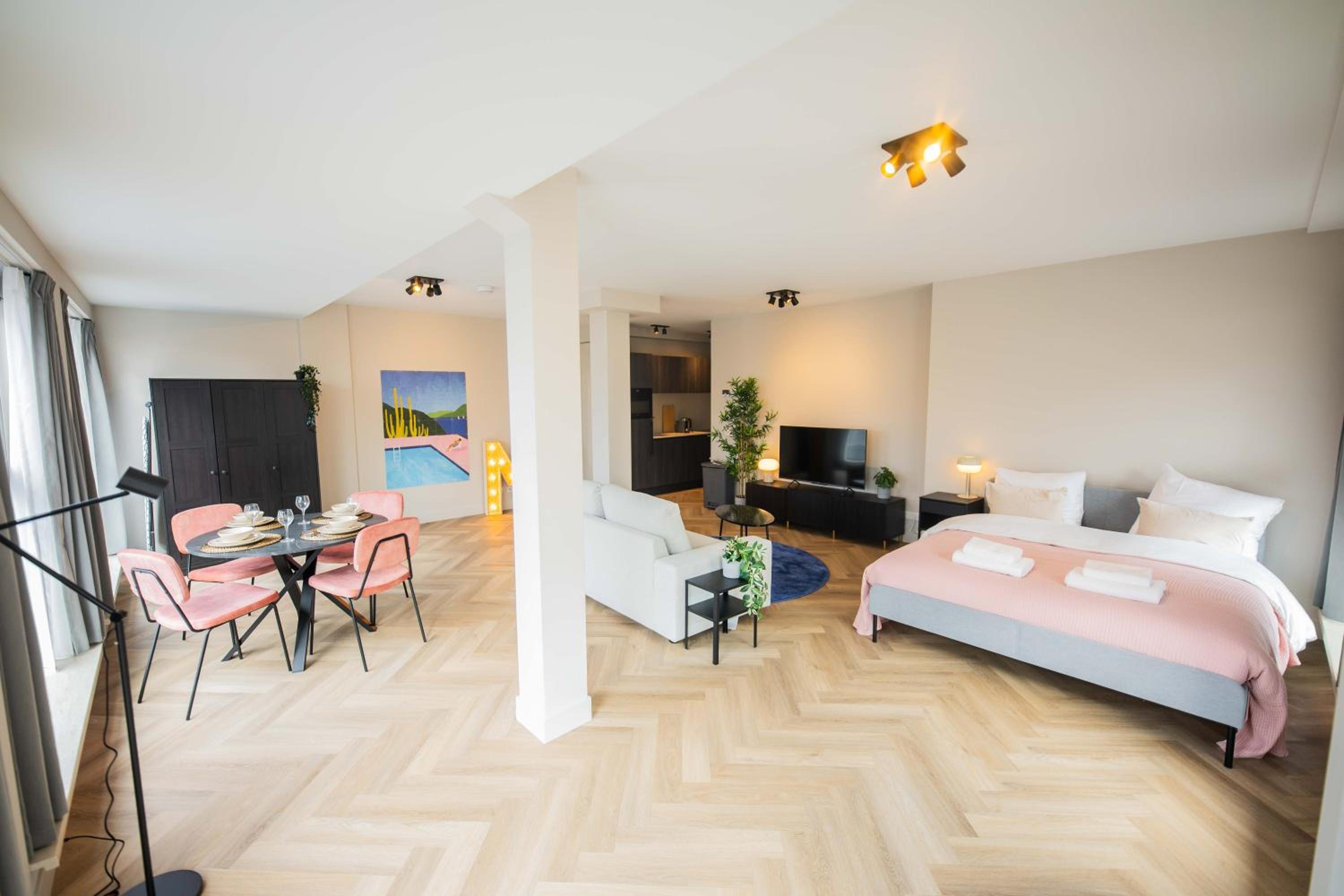 Alphabet Apartments - Kerkstraat 71