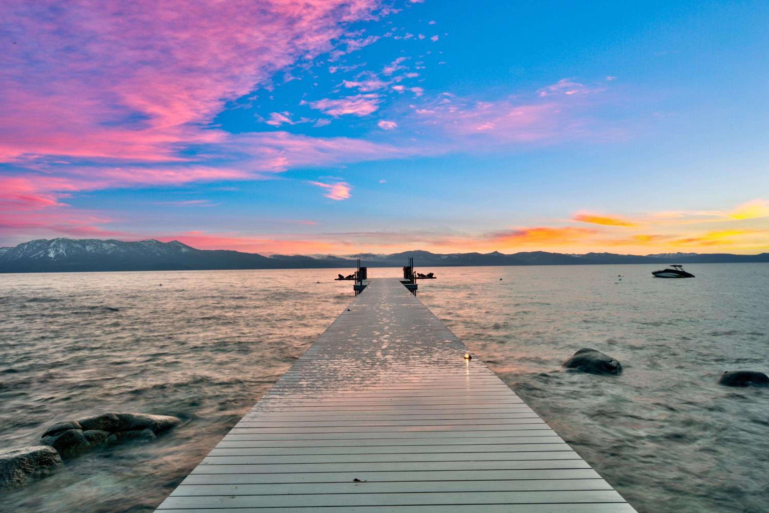 Lx 96 Tahoe lakefront Home of the Stars - Property Image 23