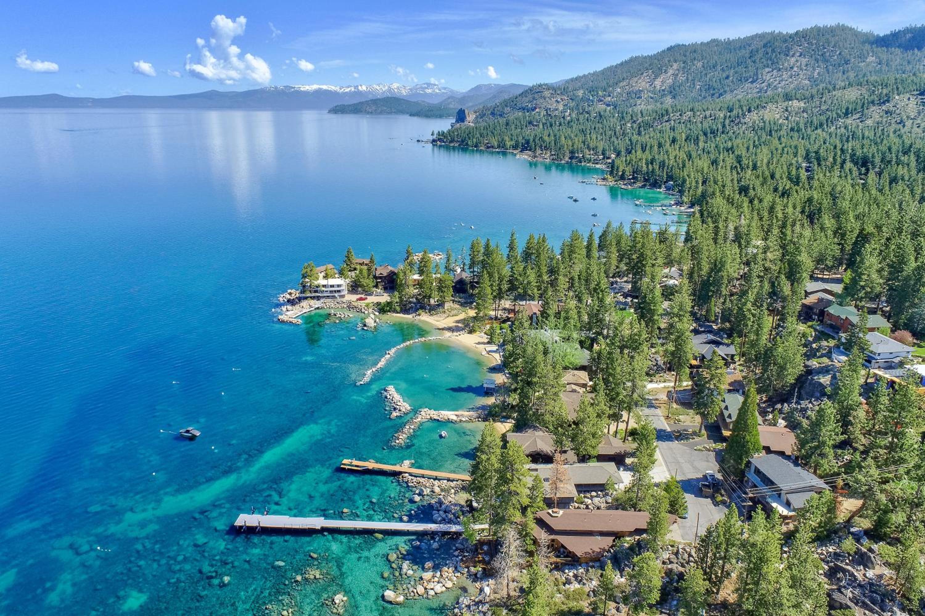 Lx 96 Tahoe lakefront Home of the Stars - Property Image 32