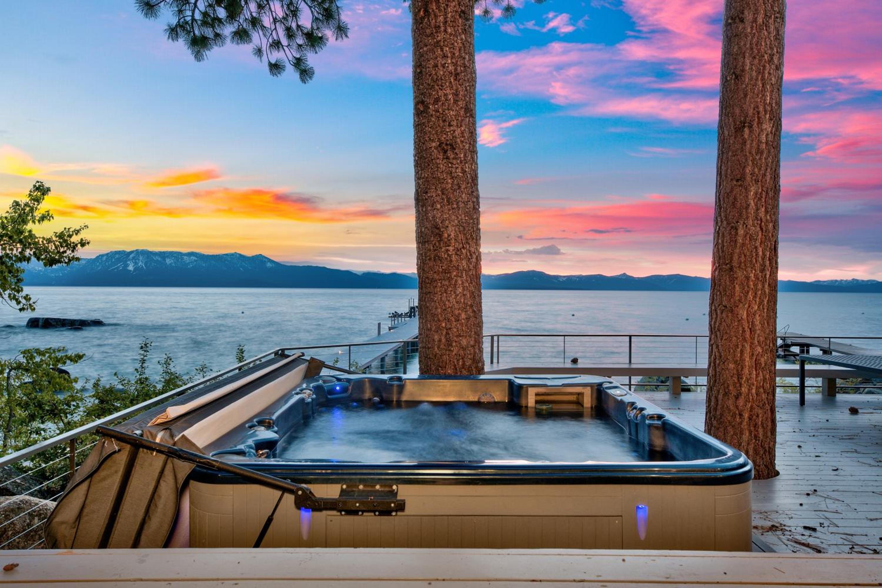 Lx 96 Tahoe lakefront Home of the Stars - Property Image 34