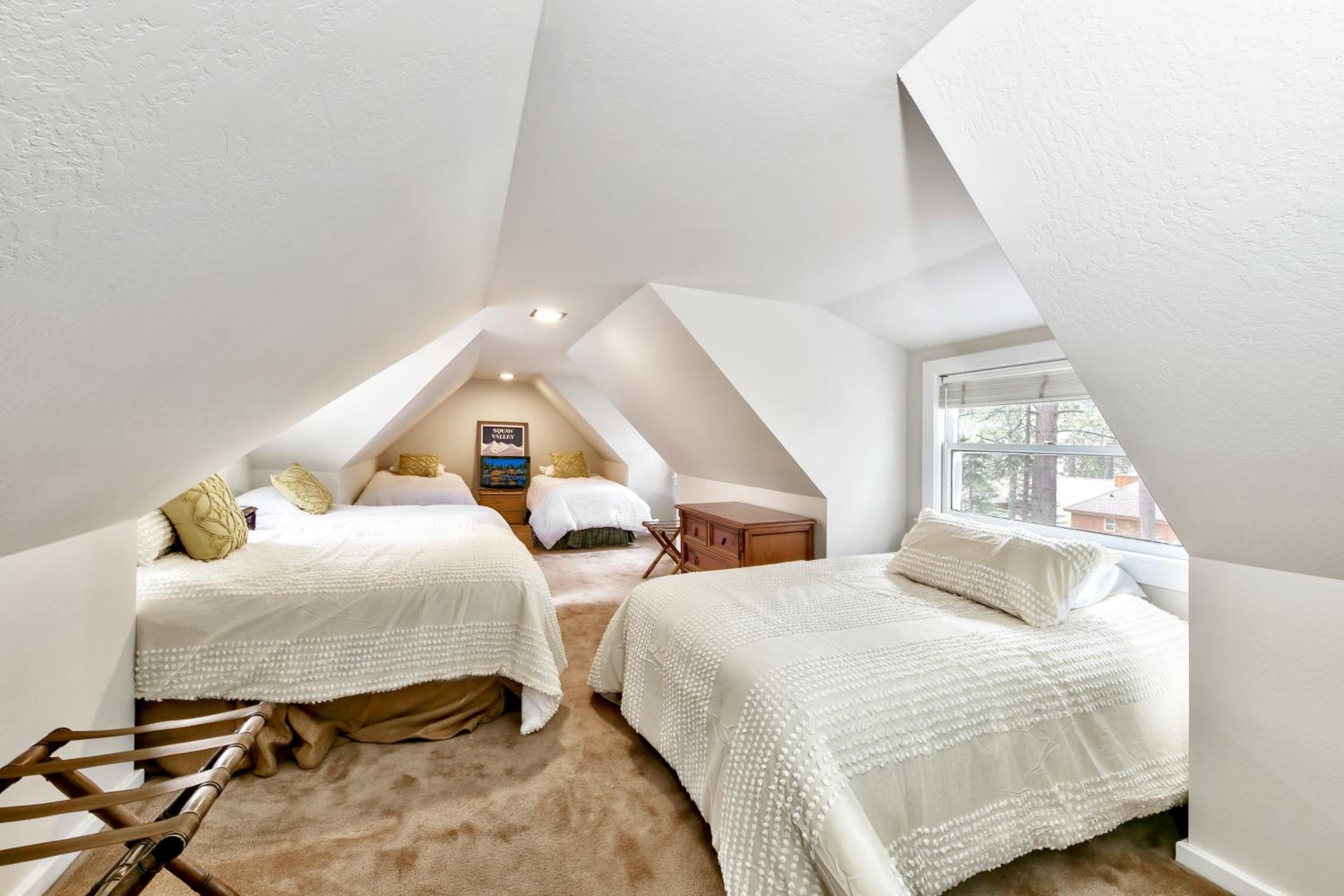Marla Bay Lake Tahoe Home close to the Lake LX44 - Property Image 9