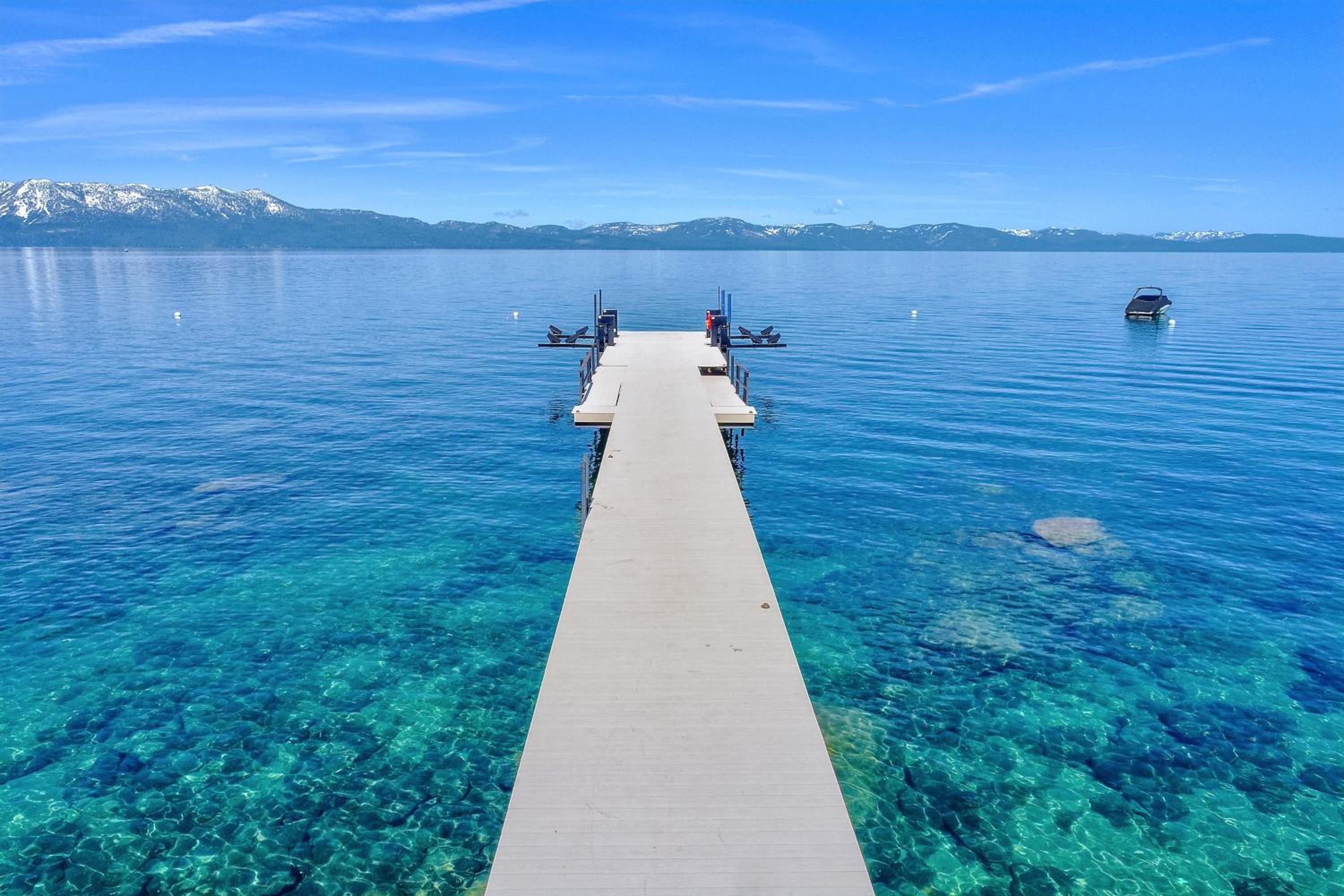 Lx 96 Tahoe lakefront Home of the Stars - Property Image 18