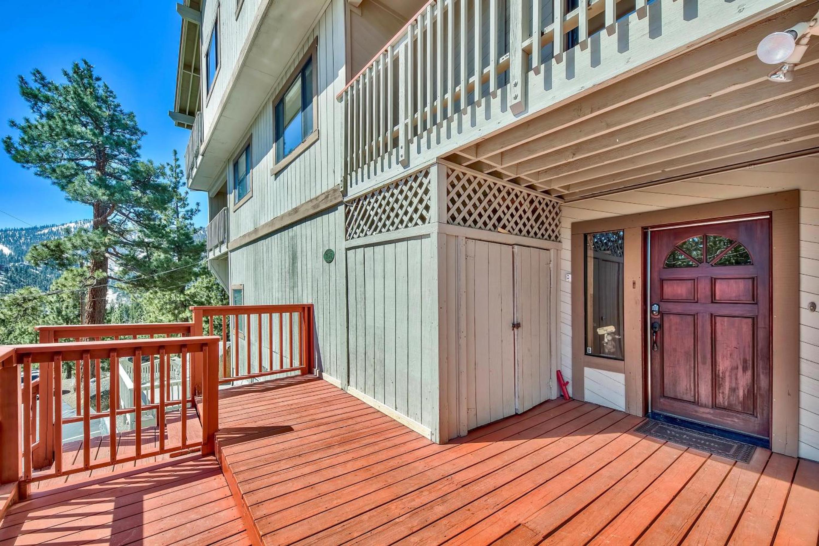 Stateline Vacations - Mv15 lakeview top of the mountain townhome - Property Image 11