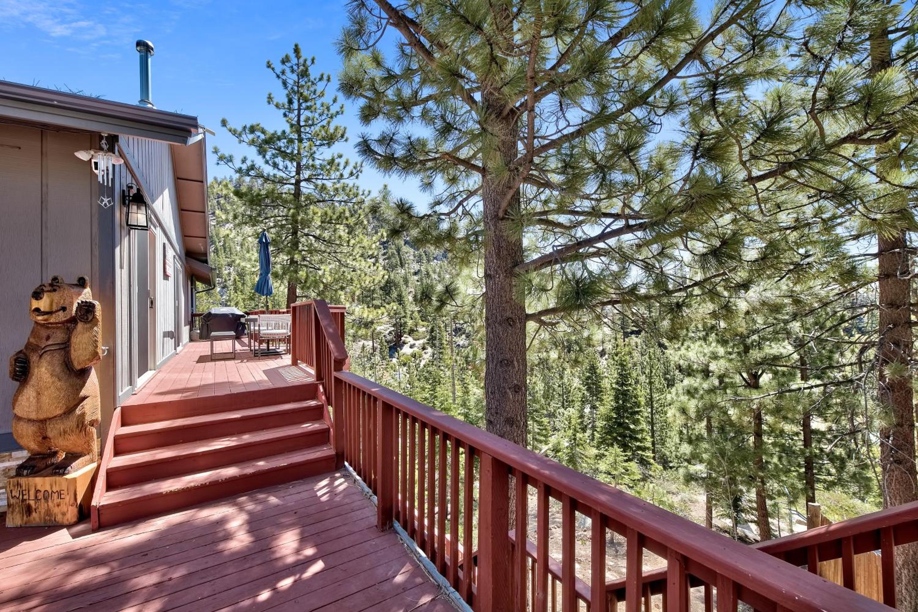 LX7 Luxury MidCentury Brand New Build Villa with Hot tub view 3