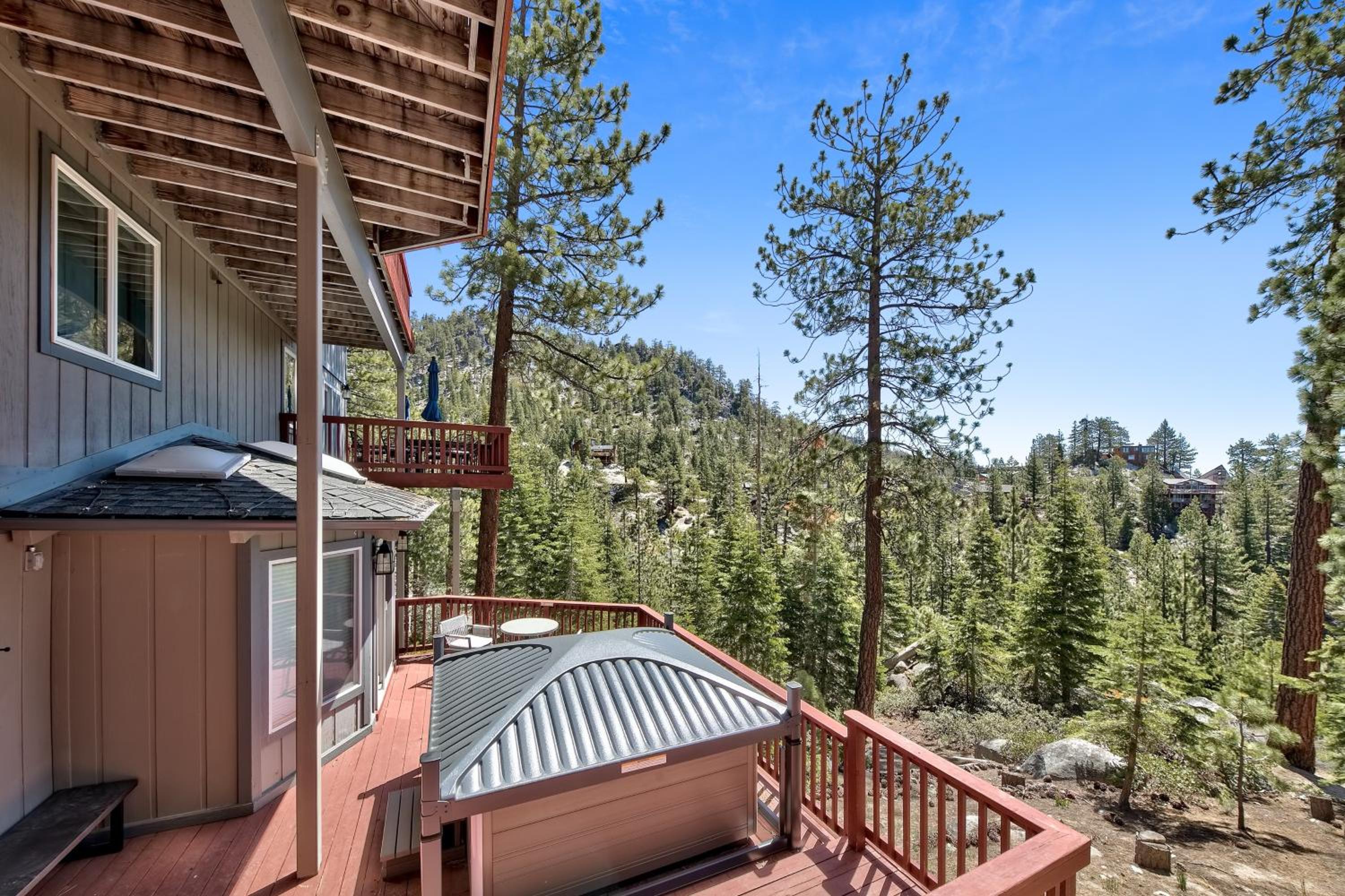LX7 Luxury MidCentury Brand New Build Villa with Hot tub view 4