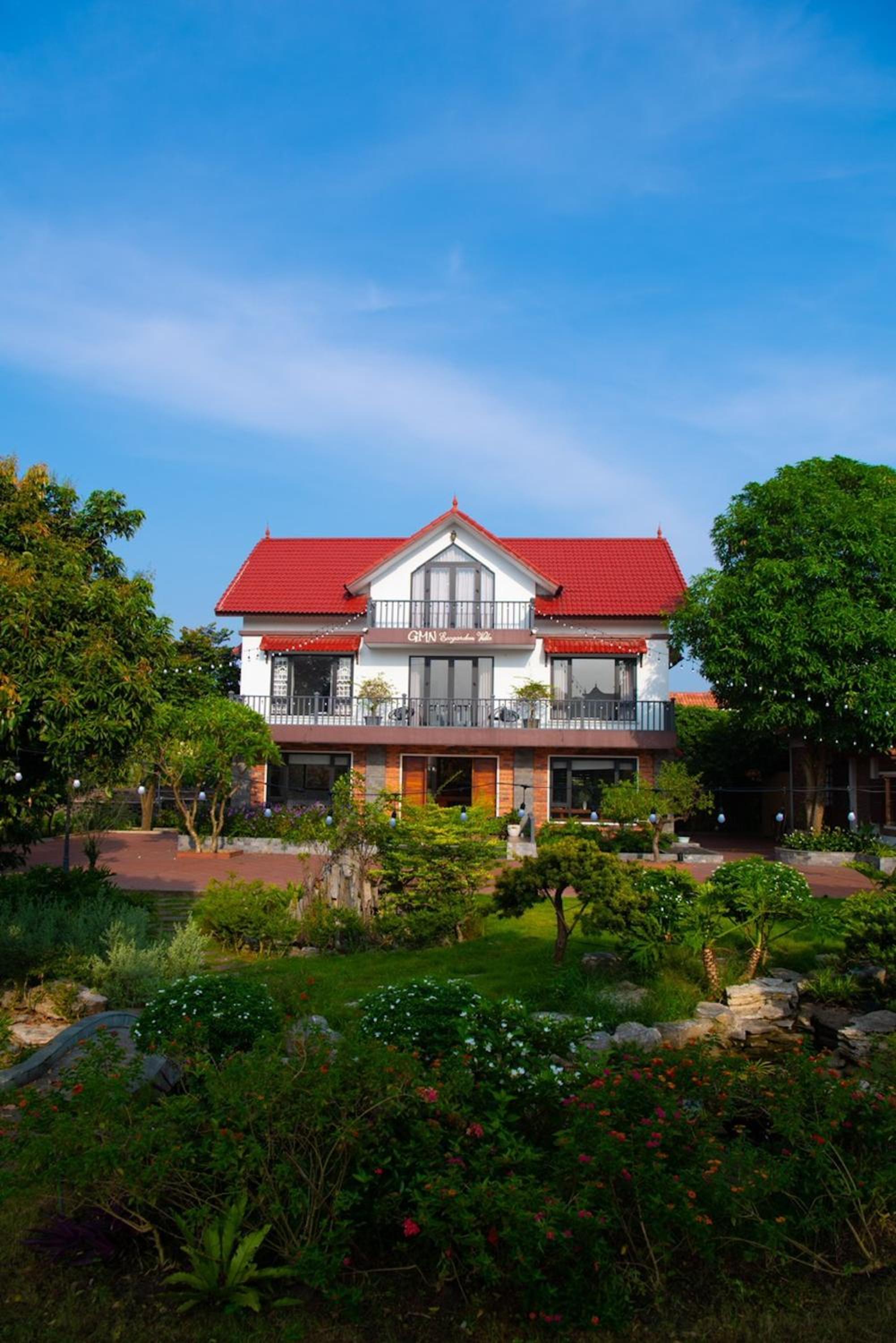 Green Meadow Villa