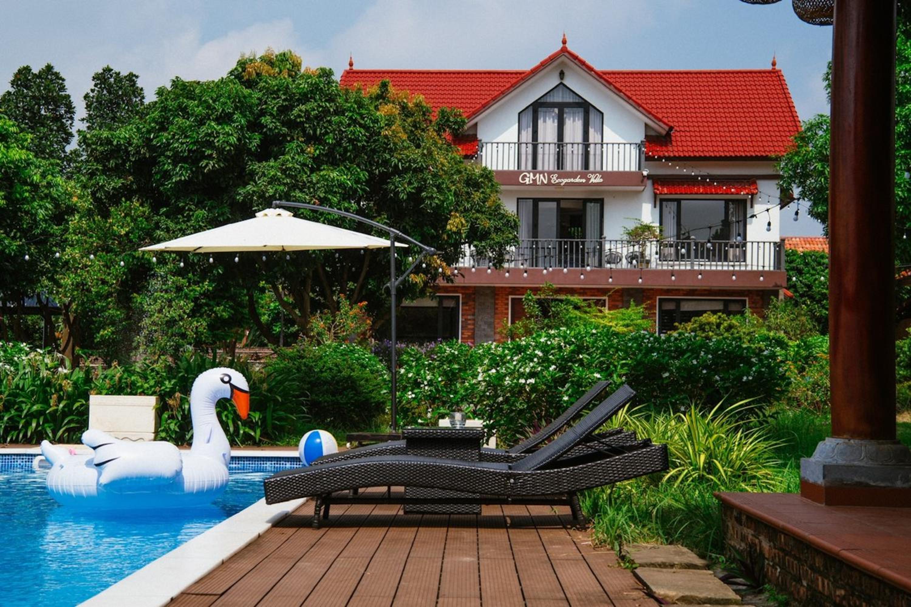 Green Meadow Villa