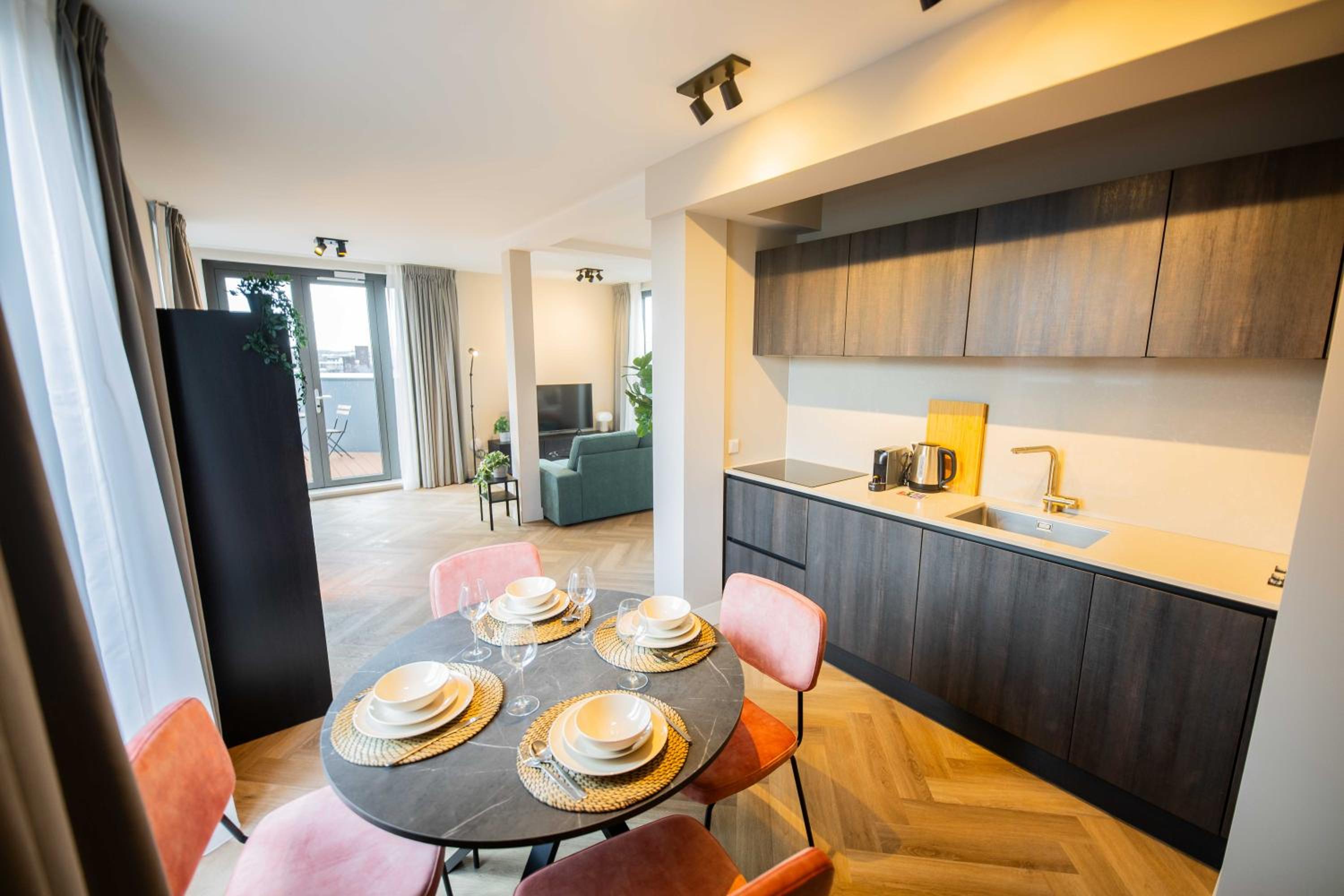 Alphabet Apartments - Kerkstraat 71