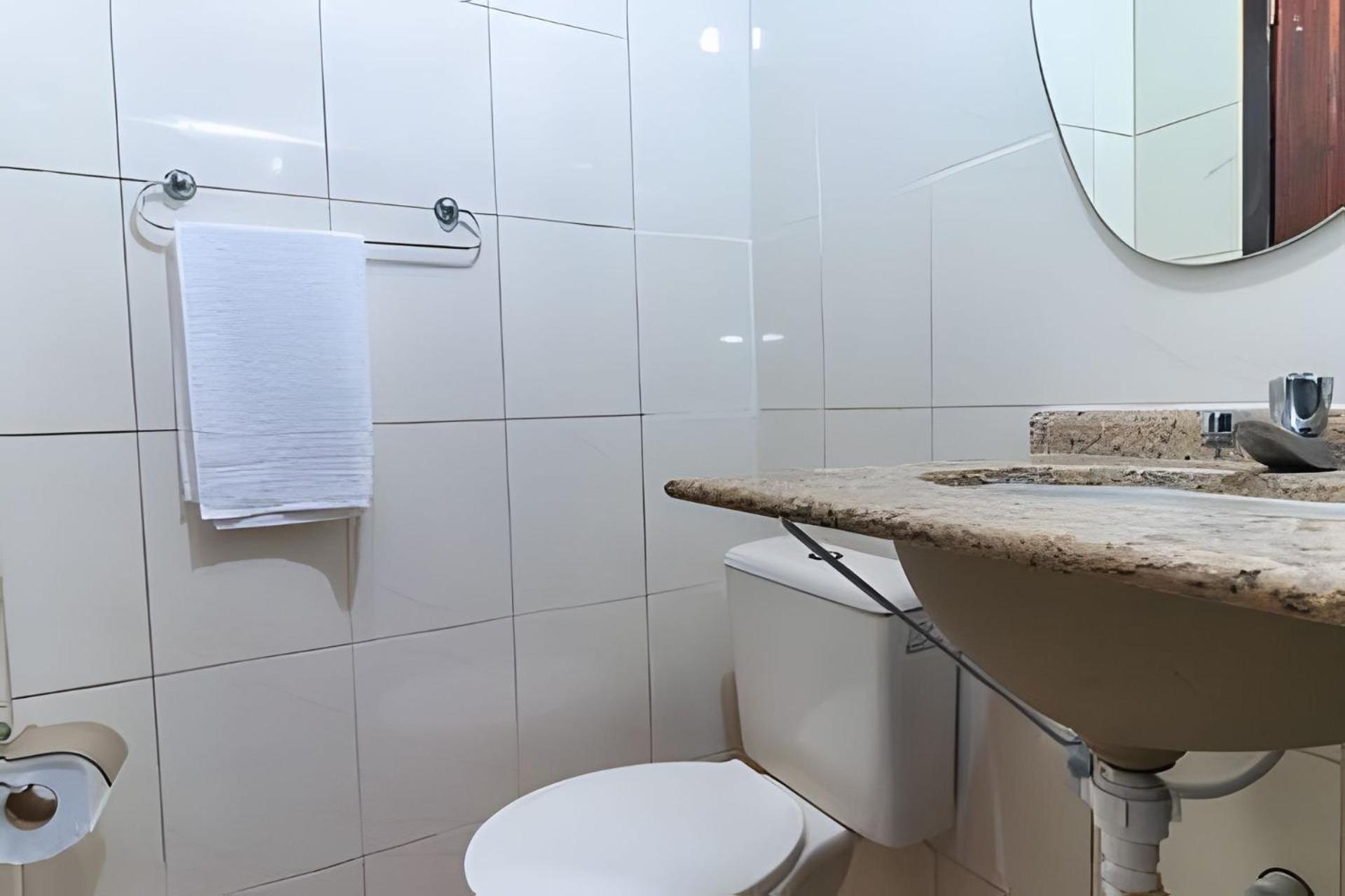 Silencioso com 1 quarto em Copacabana - 450m do metrô