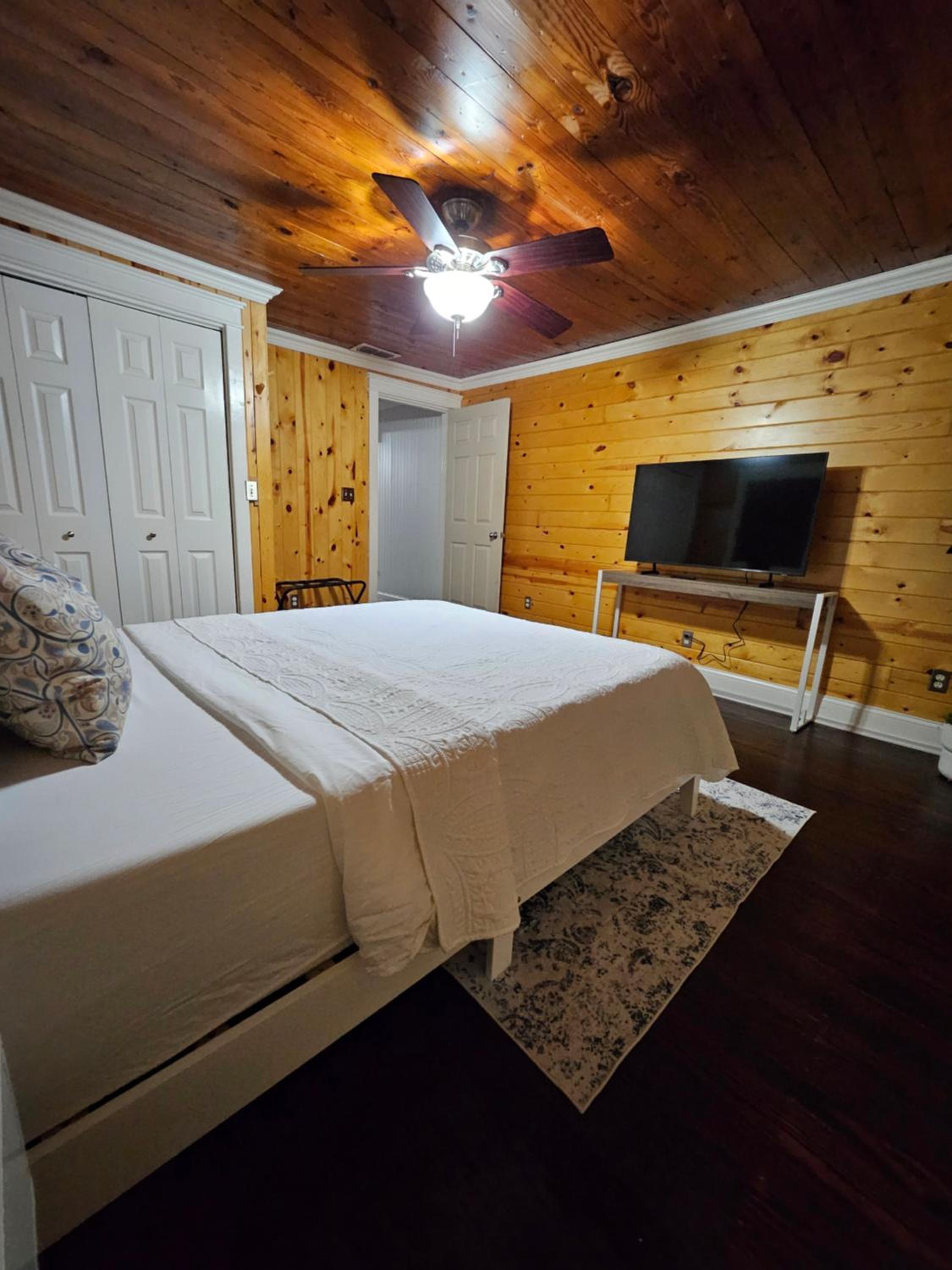 Woodhaven Cottage Downtown McKinney