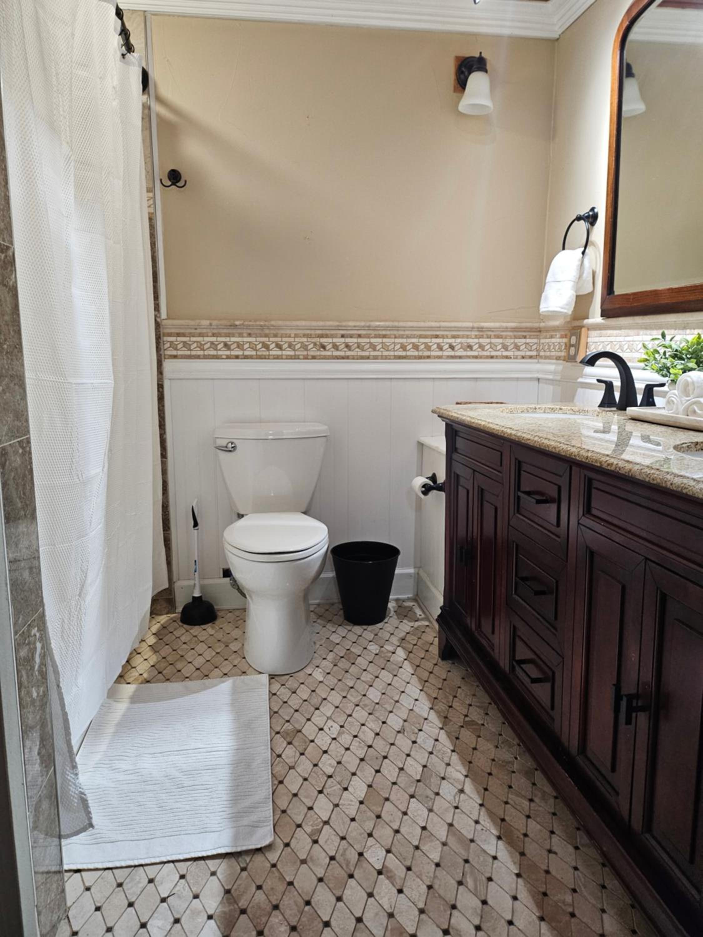 Woodhaven Cottage Downtown McKinney