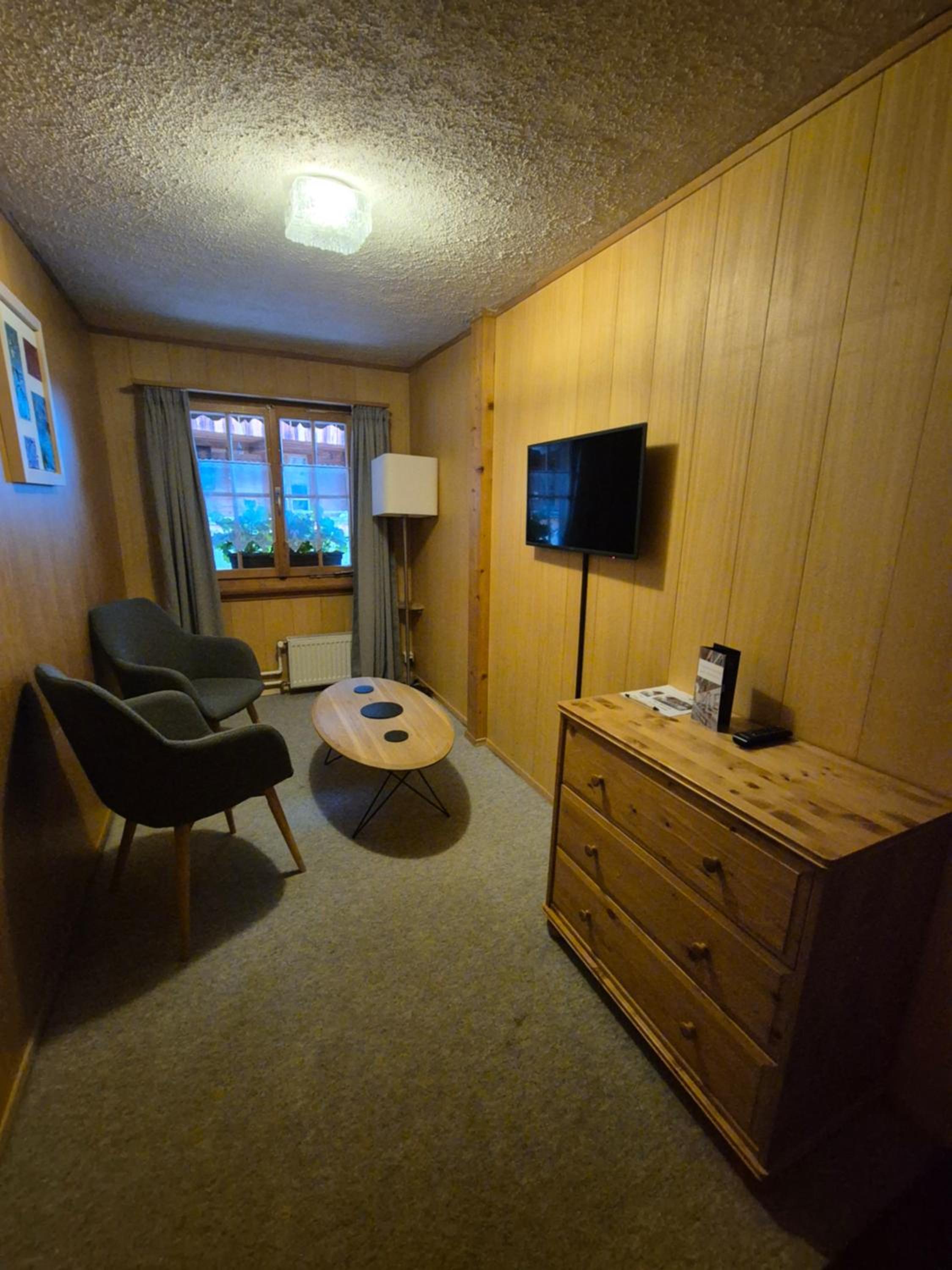 Photo 43