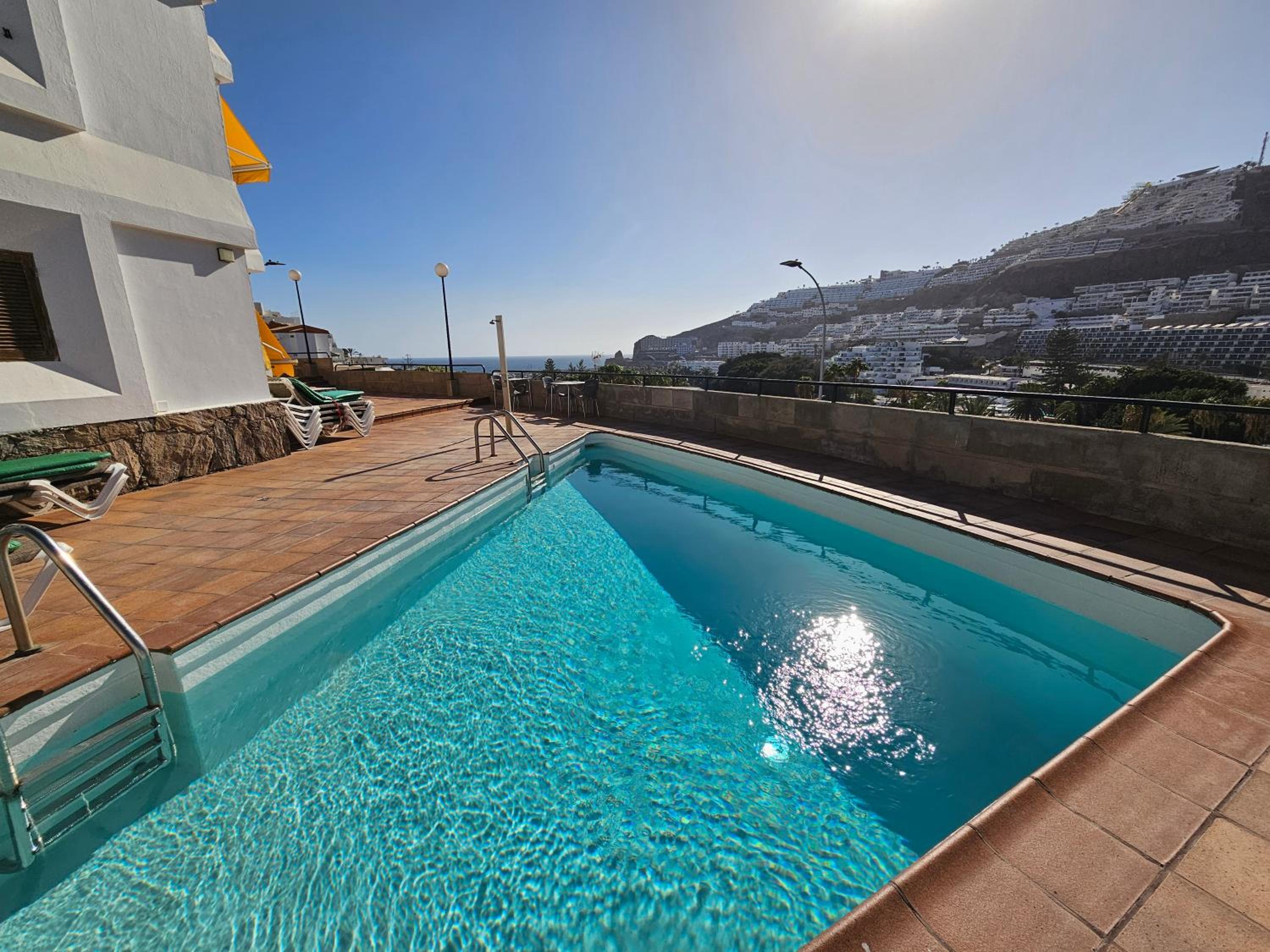 Modern apartment with sea view nearby the beach