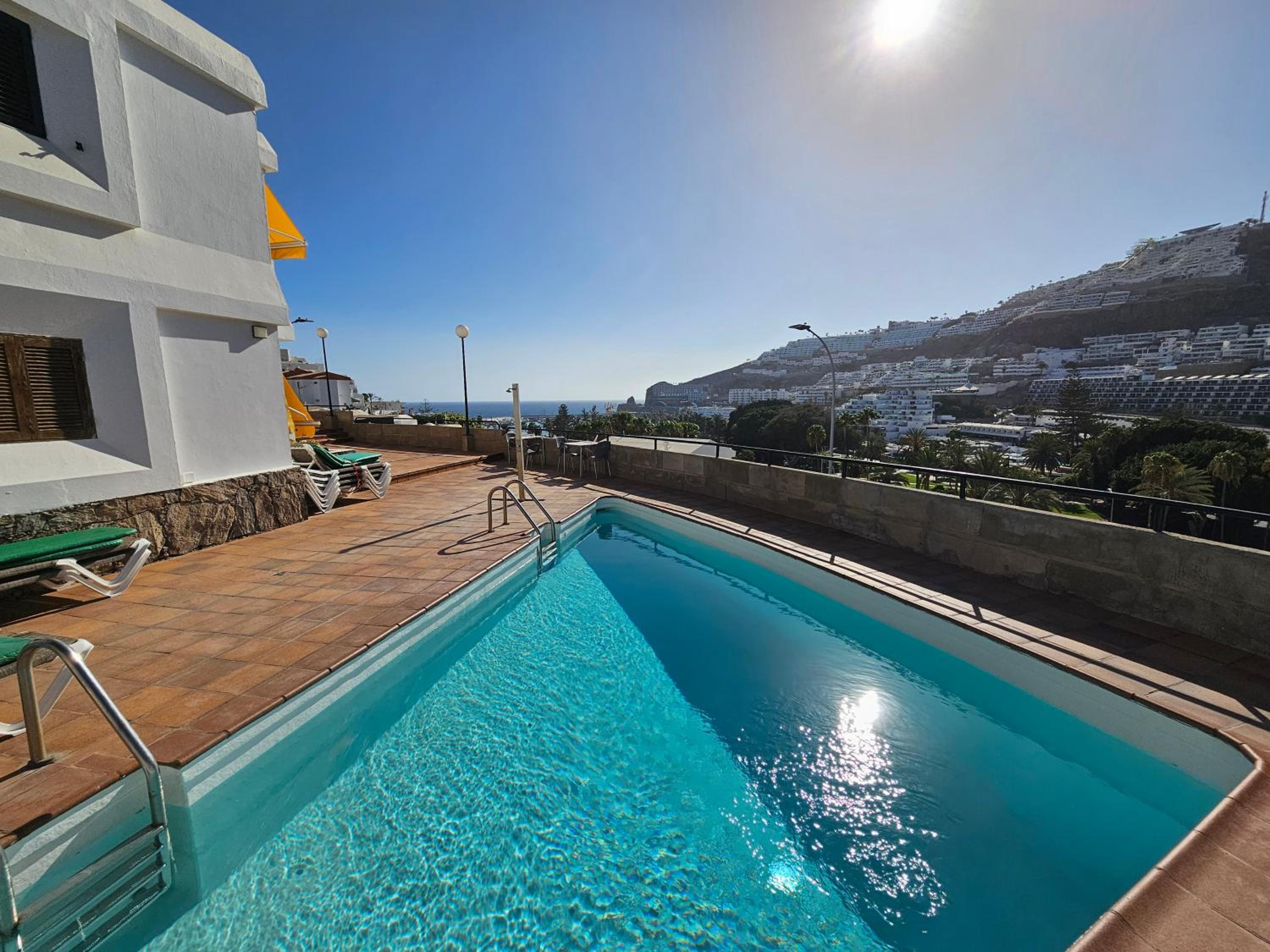 Modern apartment with sea view nearby the beach