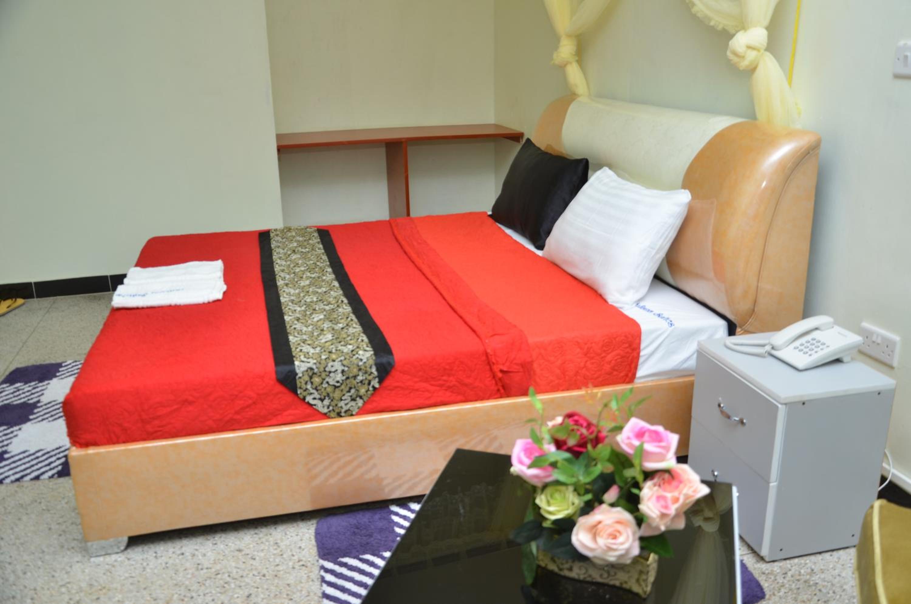 Juliana Suites Hotel Apartments