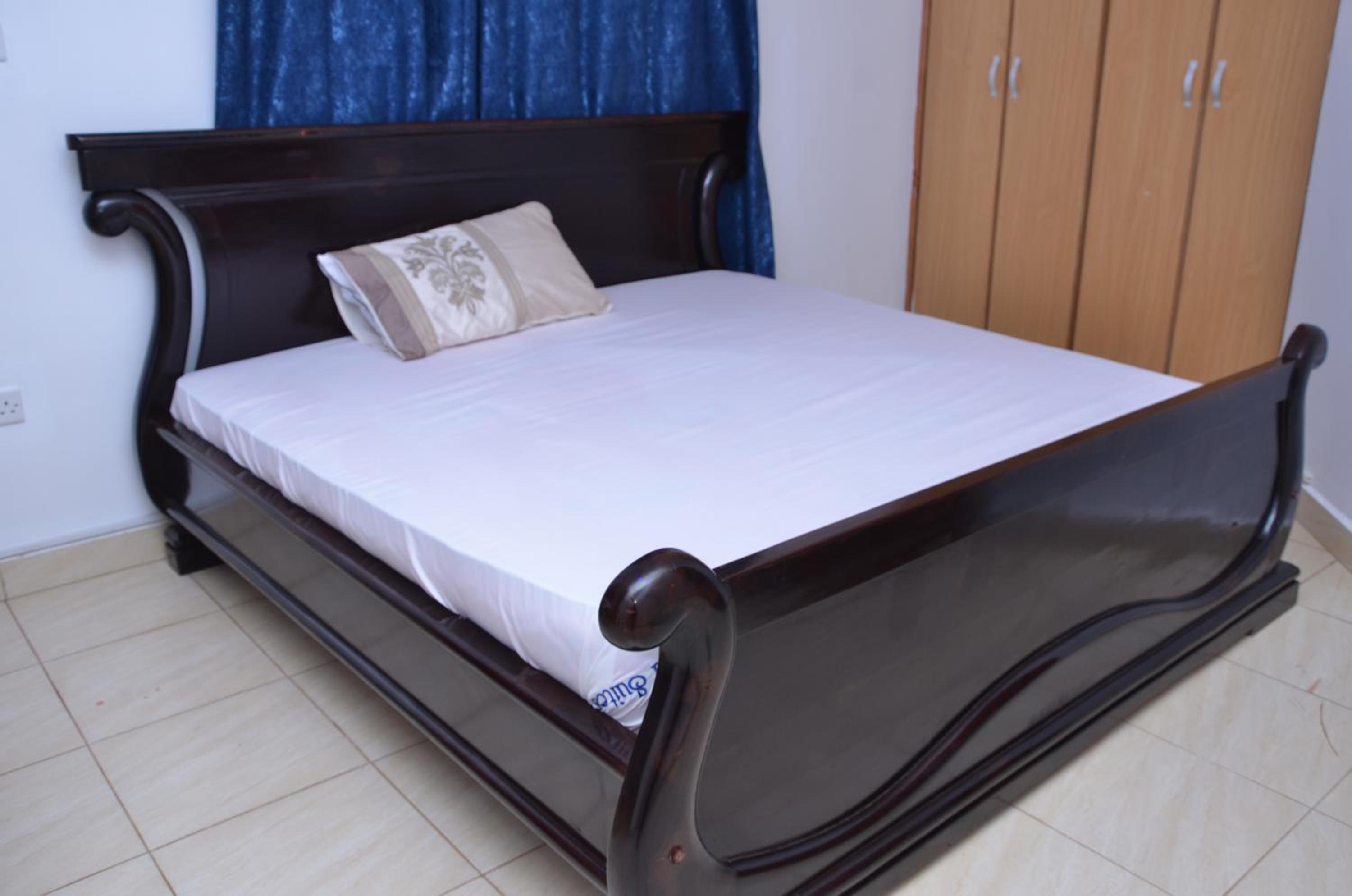 Juliana Suites Hotel Apartments