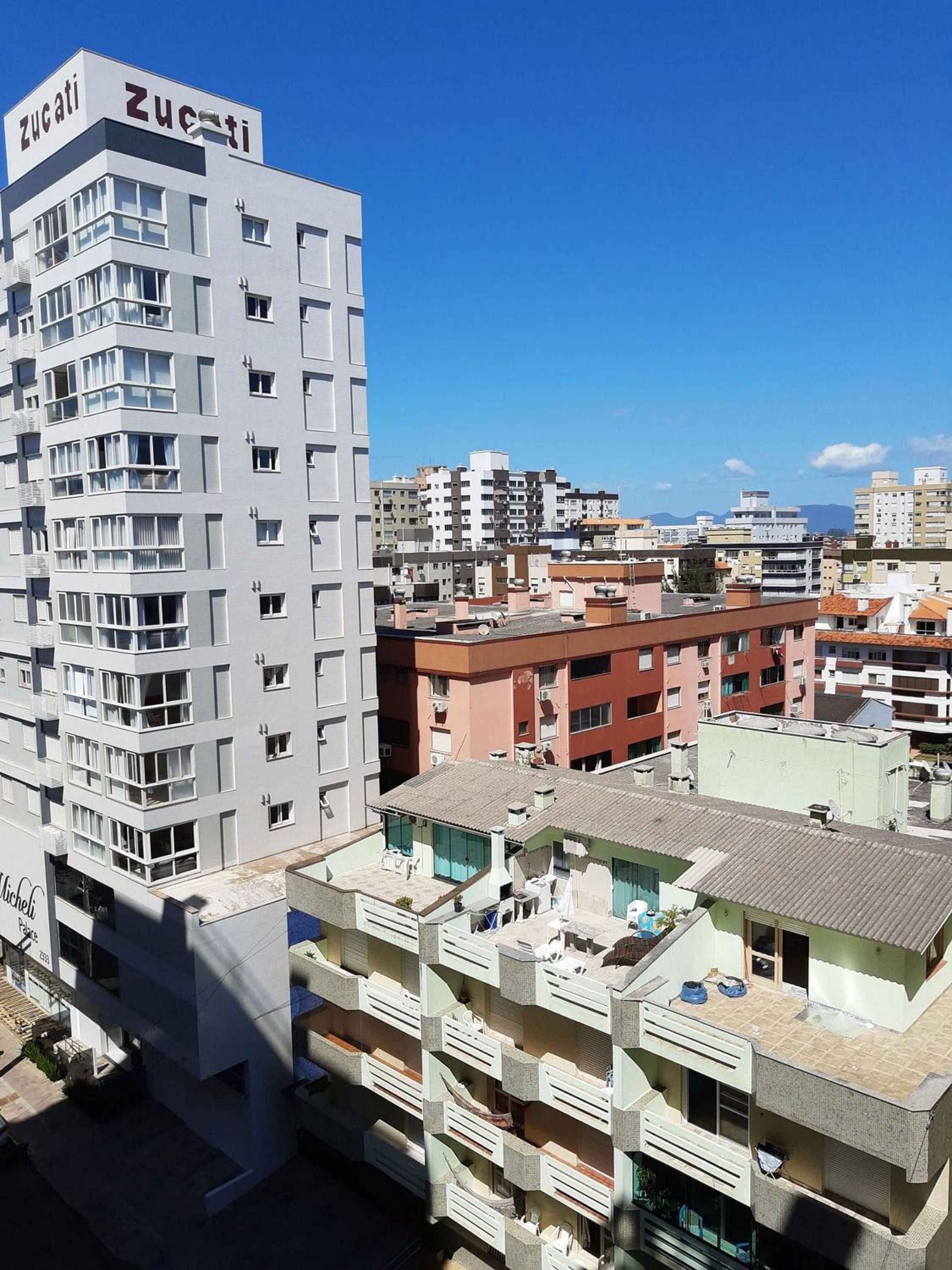 Espaçoso Apartamento na Avenida Rudá