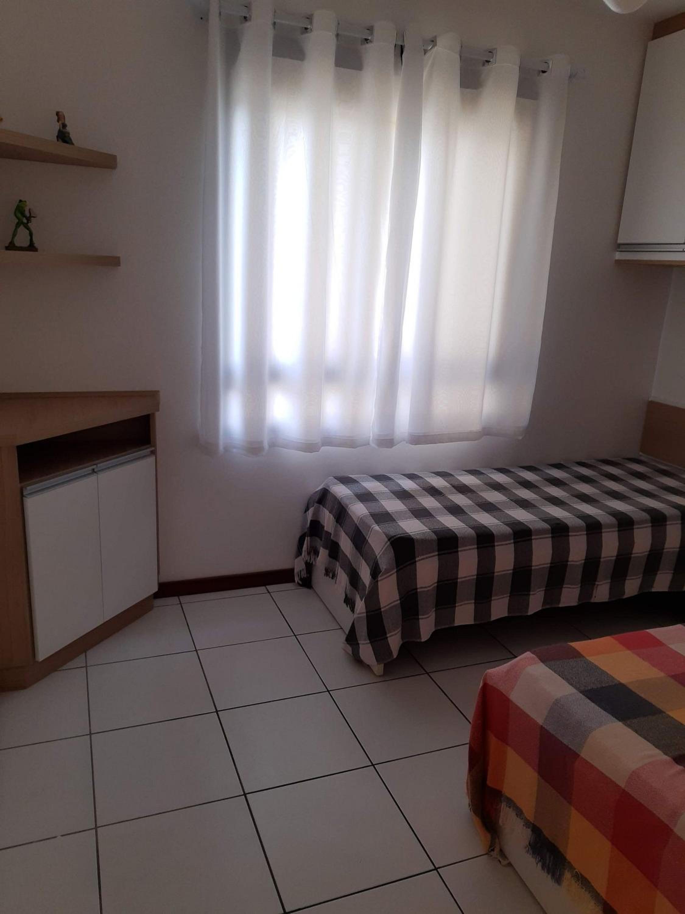 Espaçoso Apartamento na Avenida Rudá